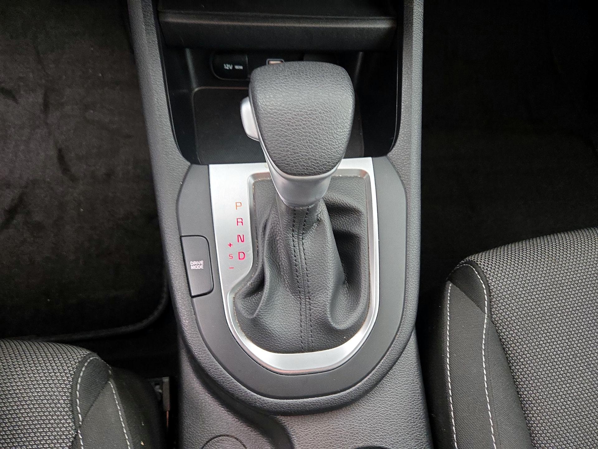 Thumbnail: 2024 Kia Forte - 17