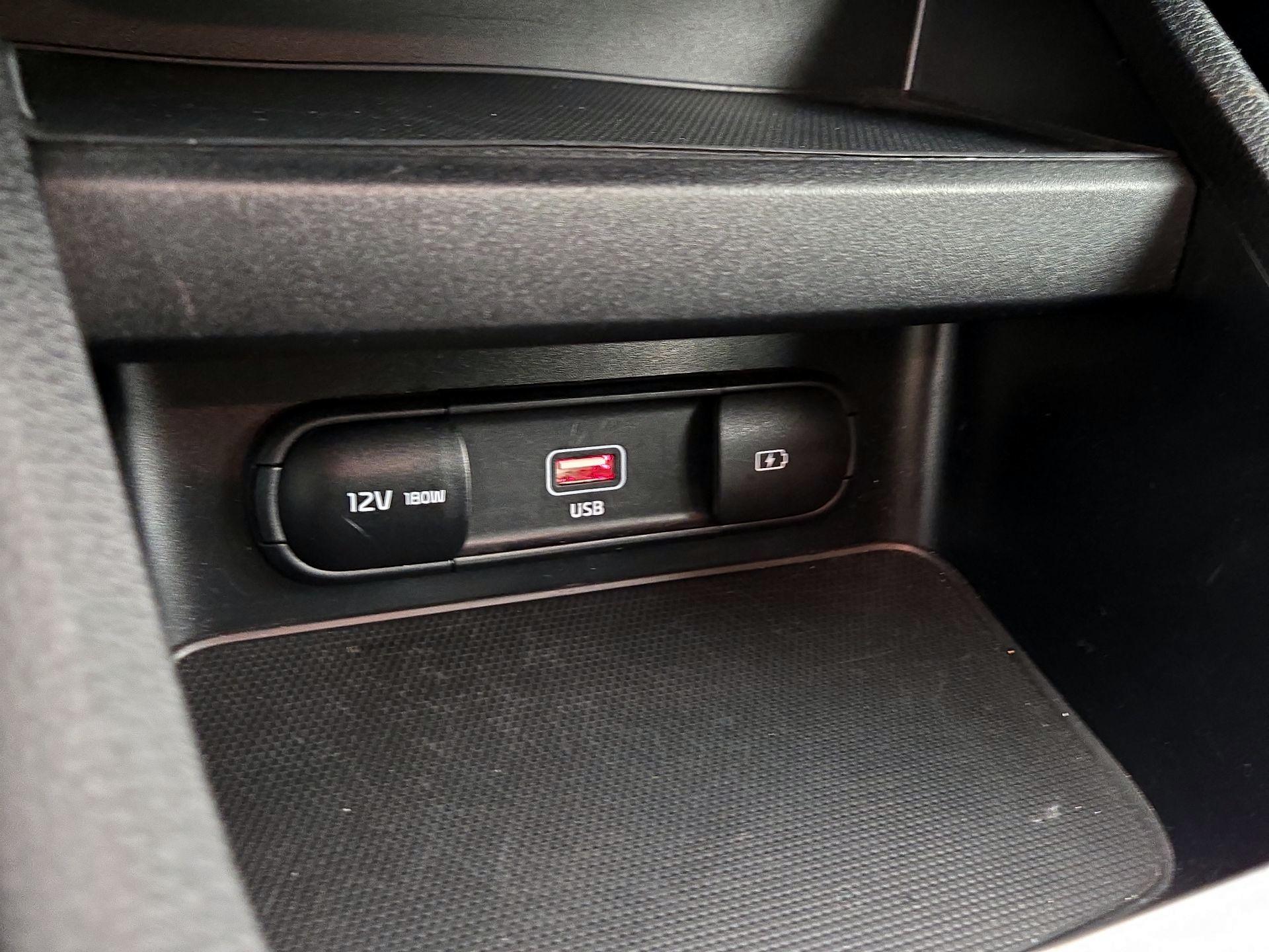 Thumbnail: 2024 Kia Forte - 18