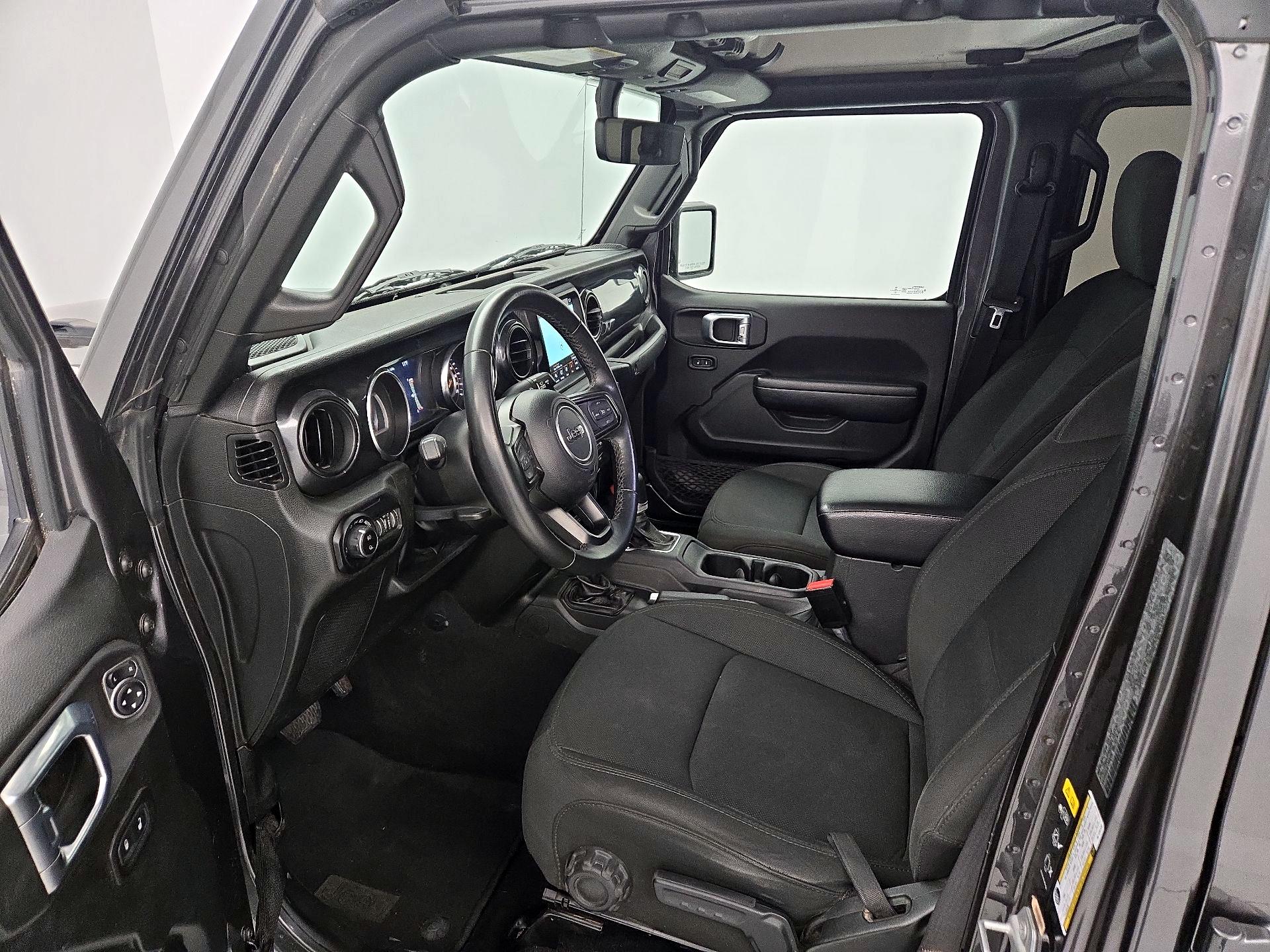 Thumbnail: 2022 Jeep Gladiator - 11