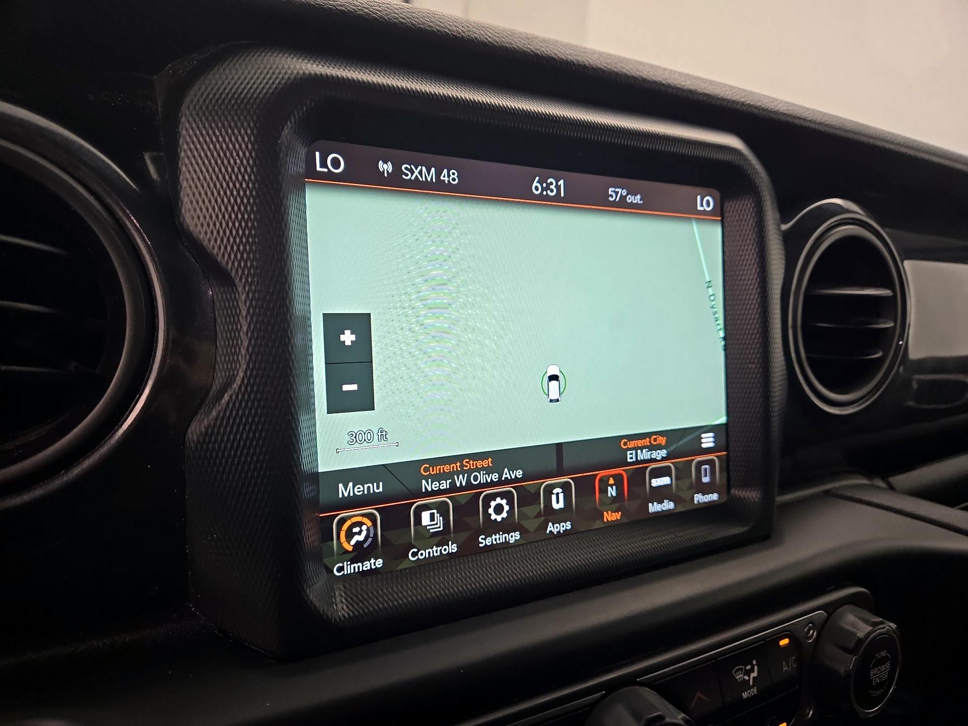 Thumbnail: 2022 Jeep Gladiator - 14