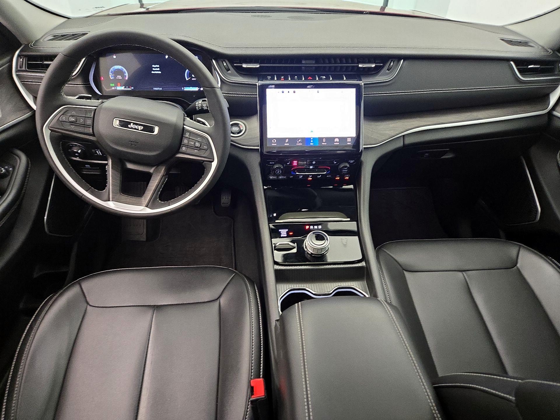 Thumbnail: 2024 Jeep Grand Cherokee L - 9