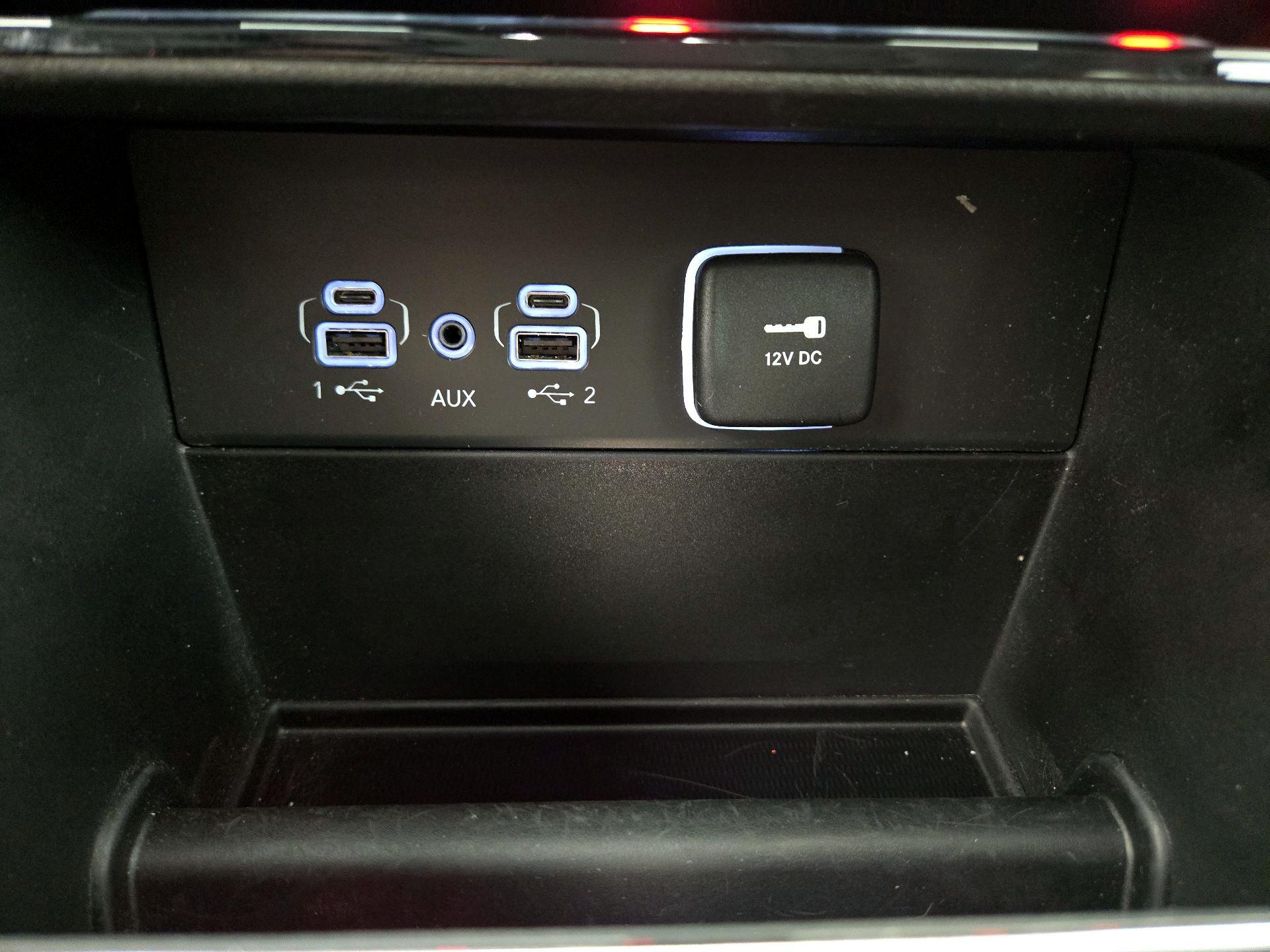 Thumbnail: 2024 Jeep Grand Cherokee L - 19