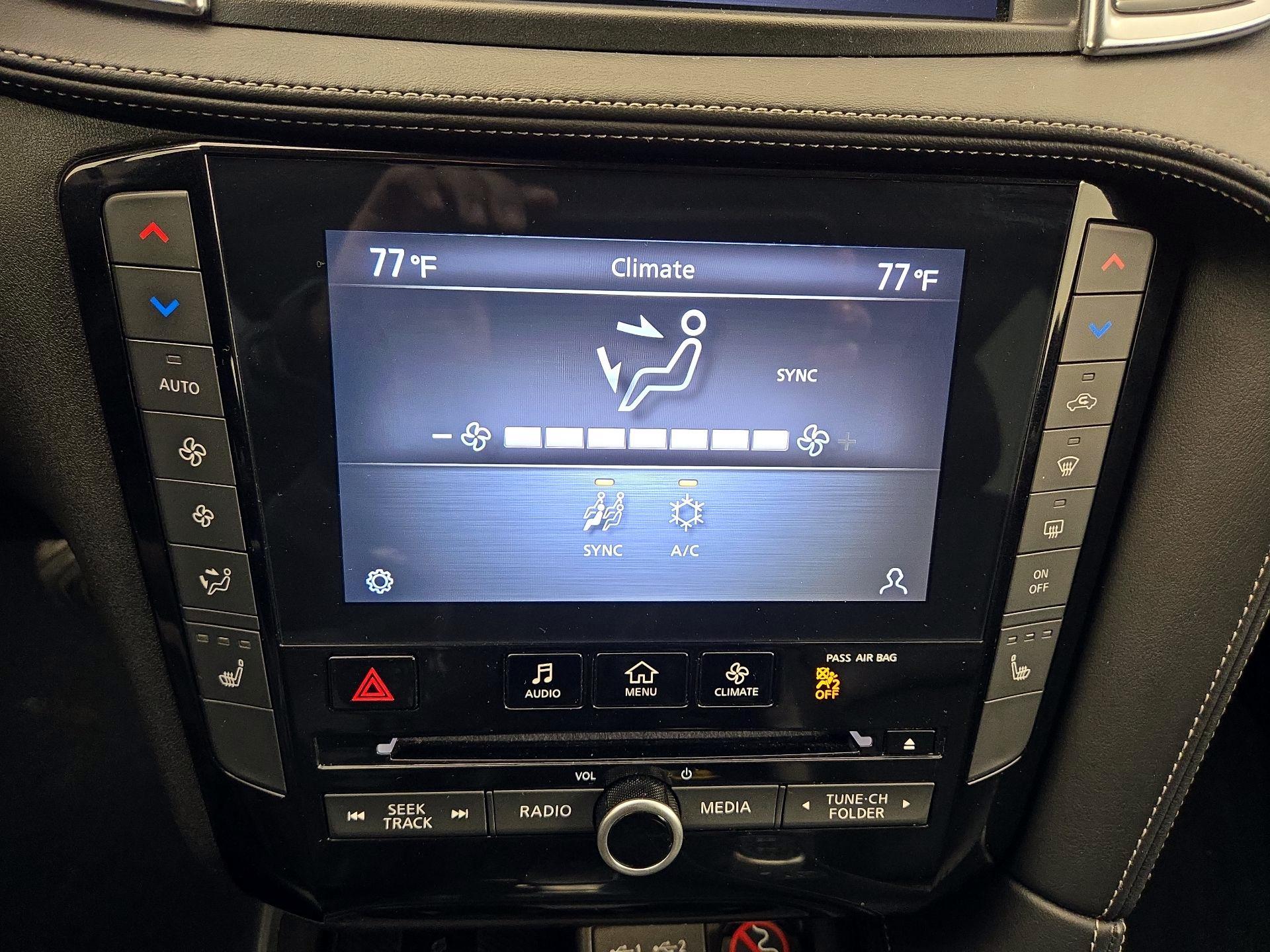 Thumbnail: 2024 INFINITI QX50 - 16