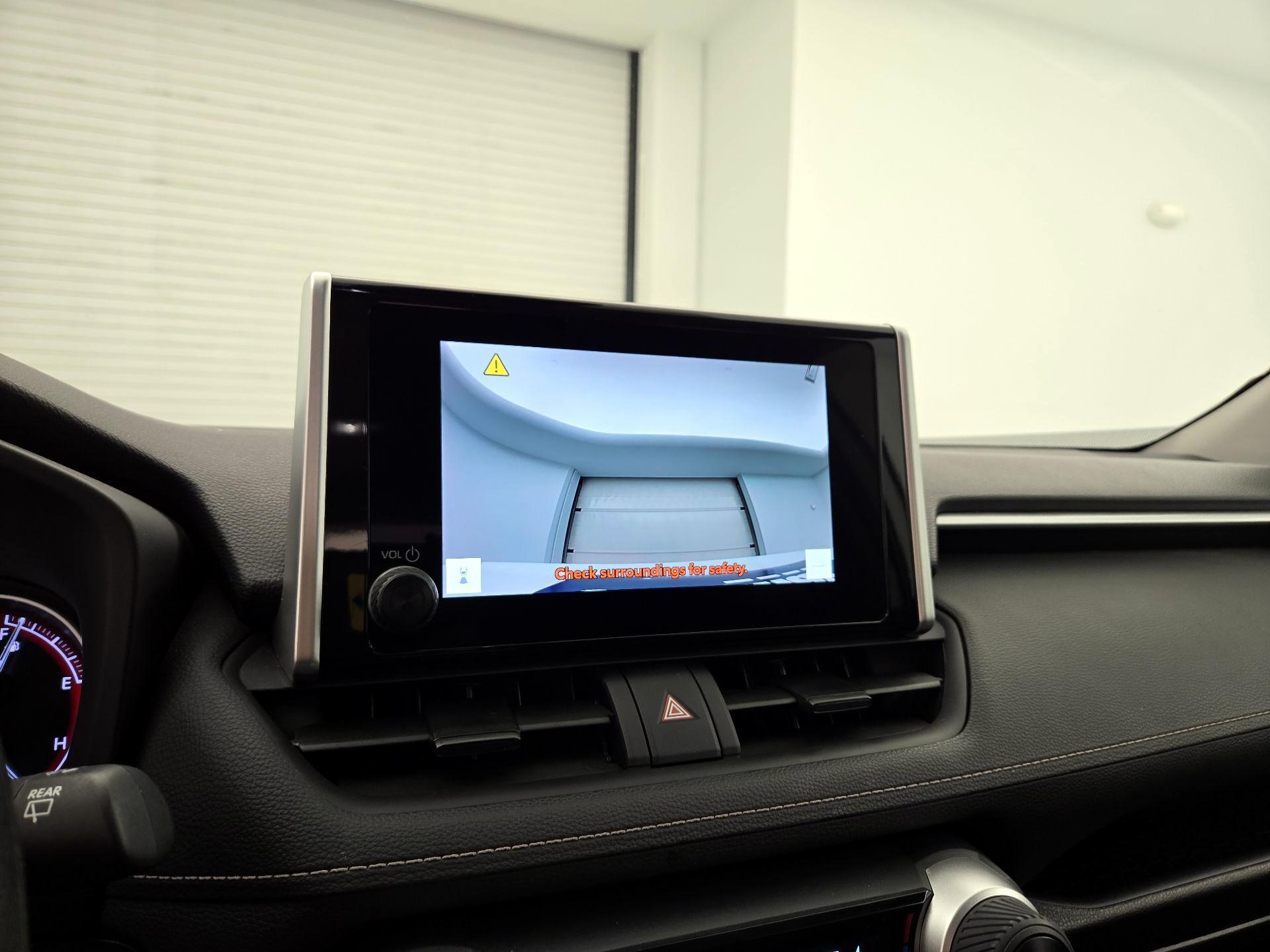 Thumbnail: 2024 Toyota RAV4 - 14