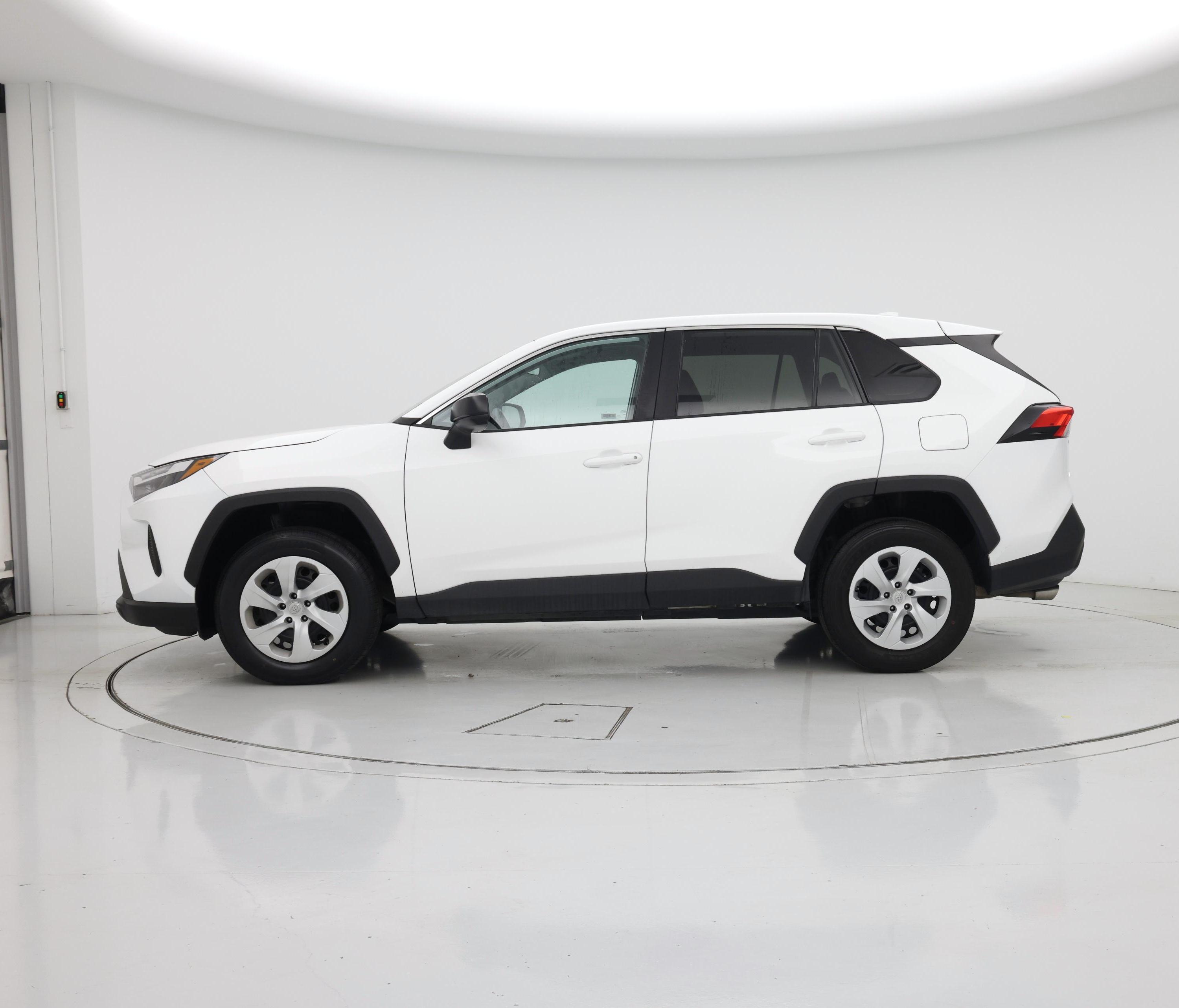 Thumbnail: 2024 Toyota RAV4 - 3