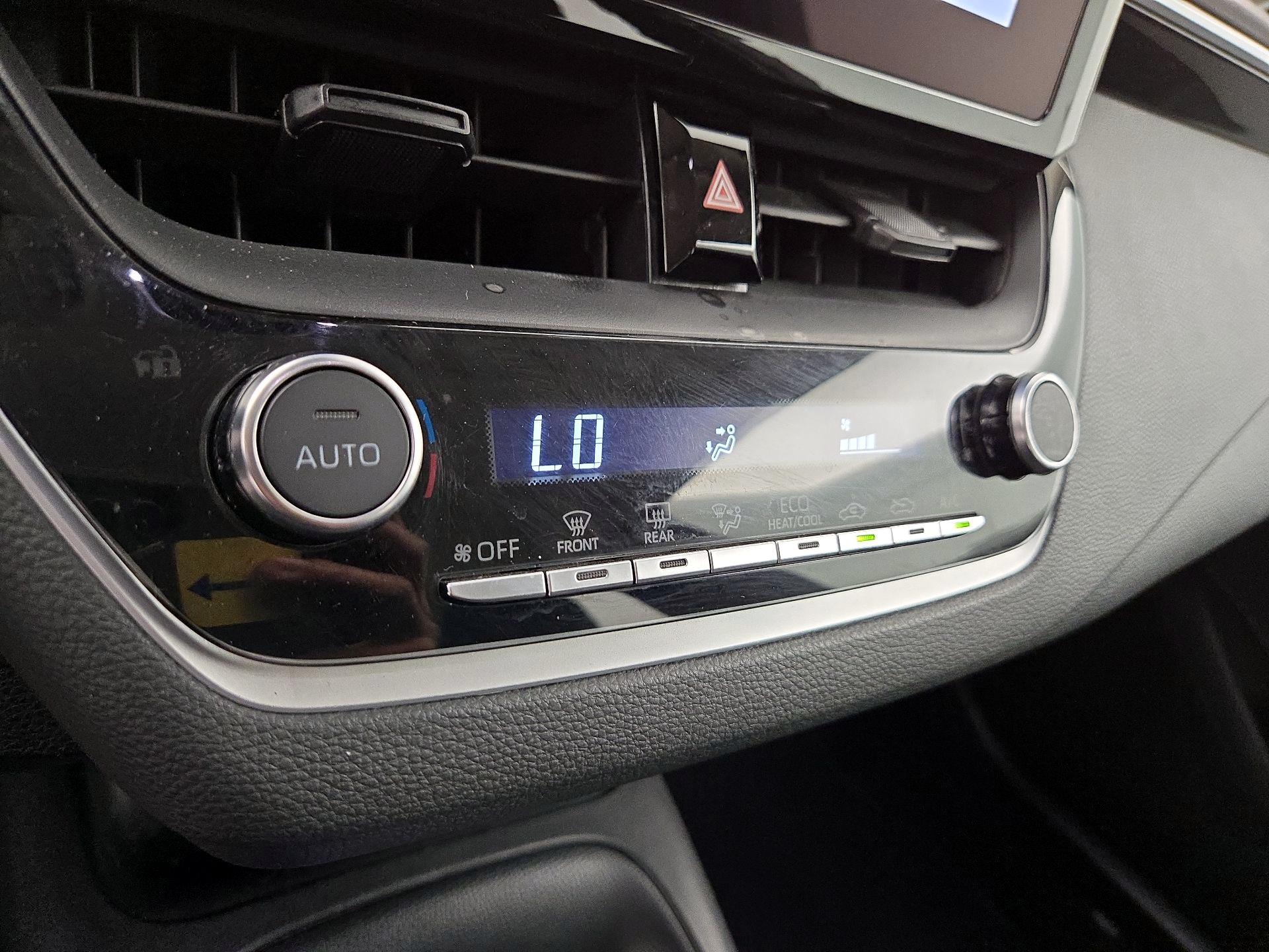 Thumbnail: 2024 Toyota Corolla - 16