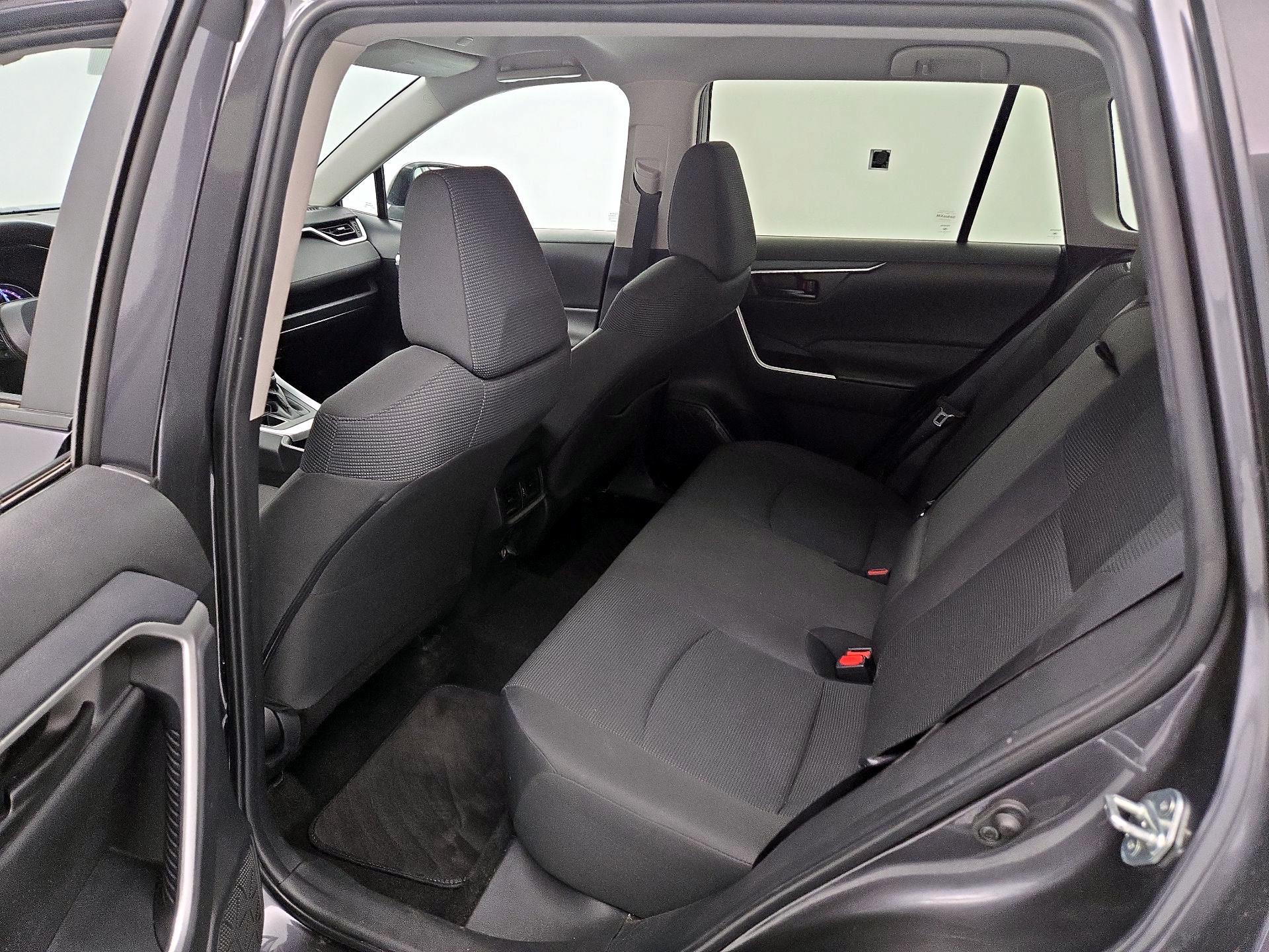 Thumbnail: 2024 Toyota RAV4 - 19