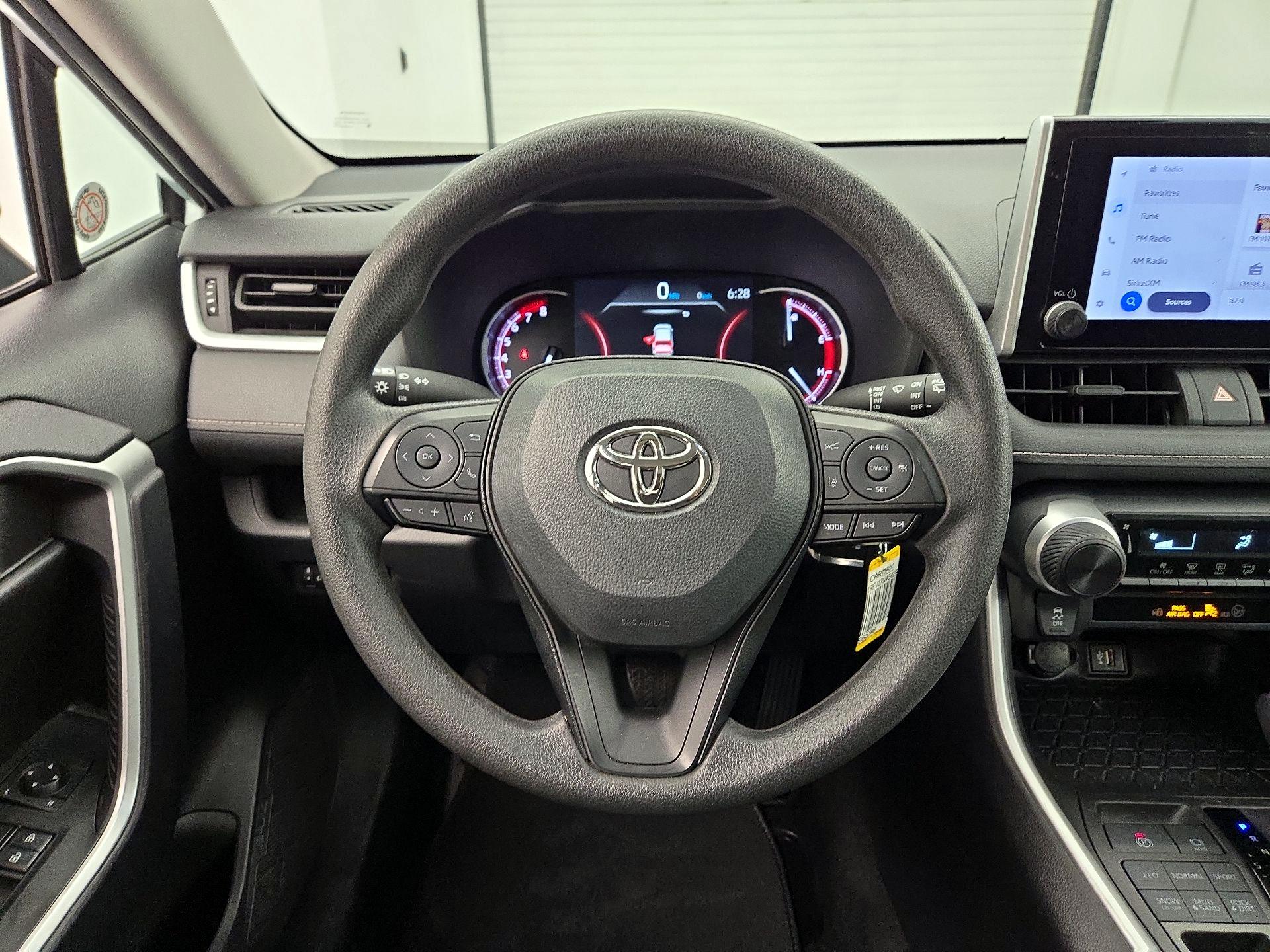 Thumbnail: 2024 Toyota RAV4 - 10