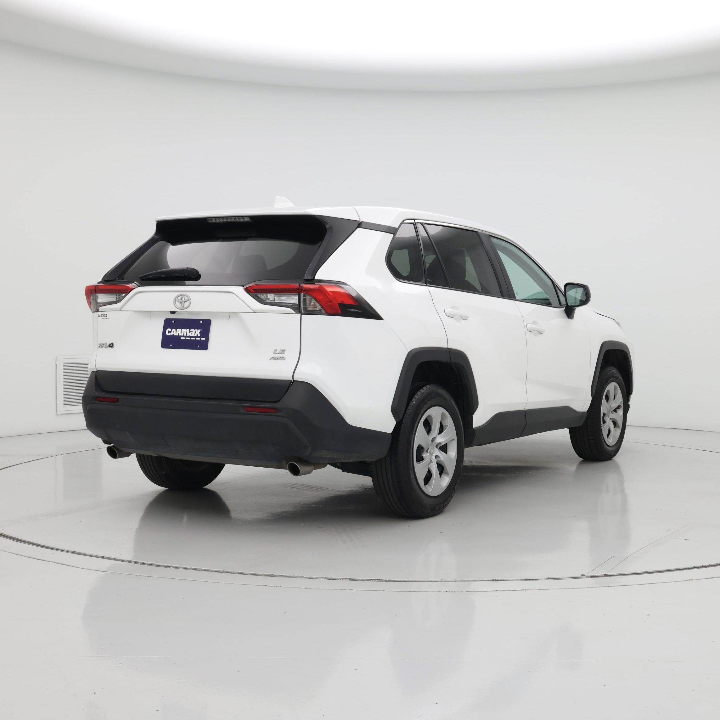 Thumbnail: 2024 Toyota RAV4 - 8