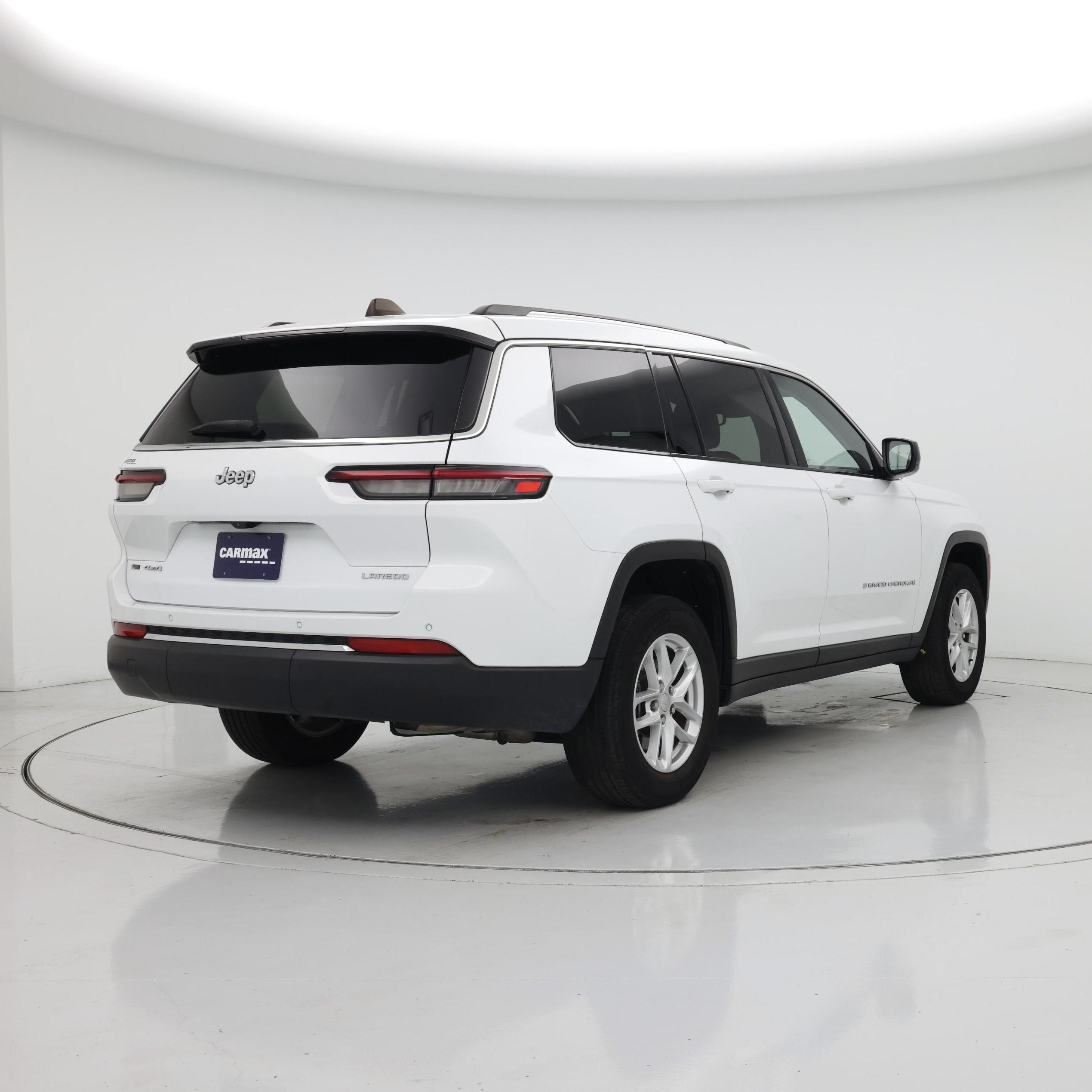 Thumbnail: 2023 Jeep Grand Cherokee L - 8