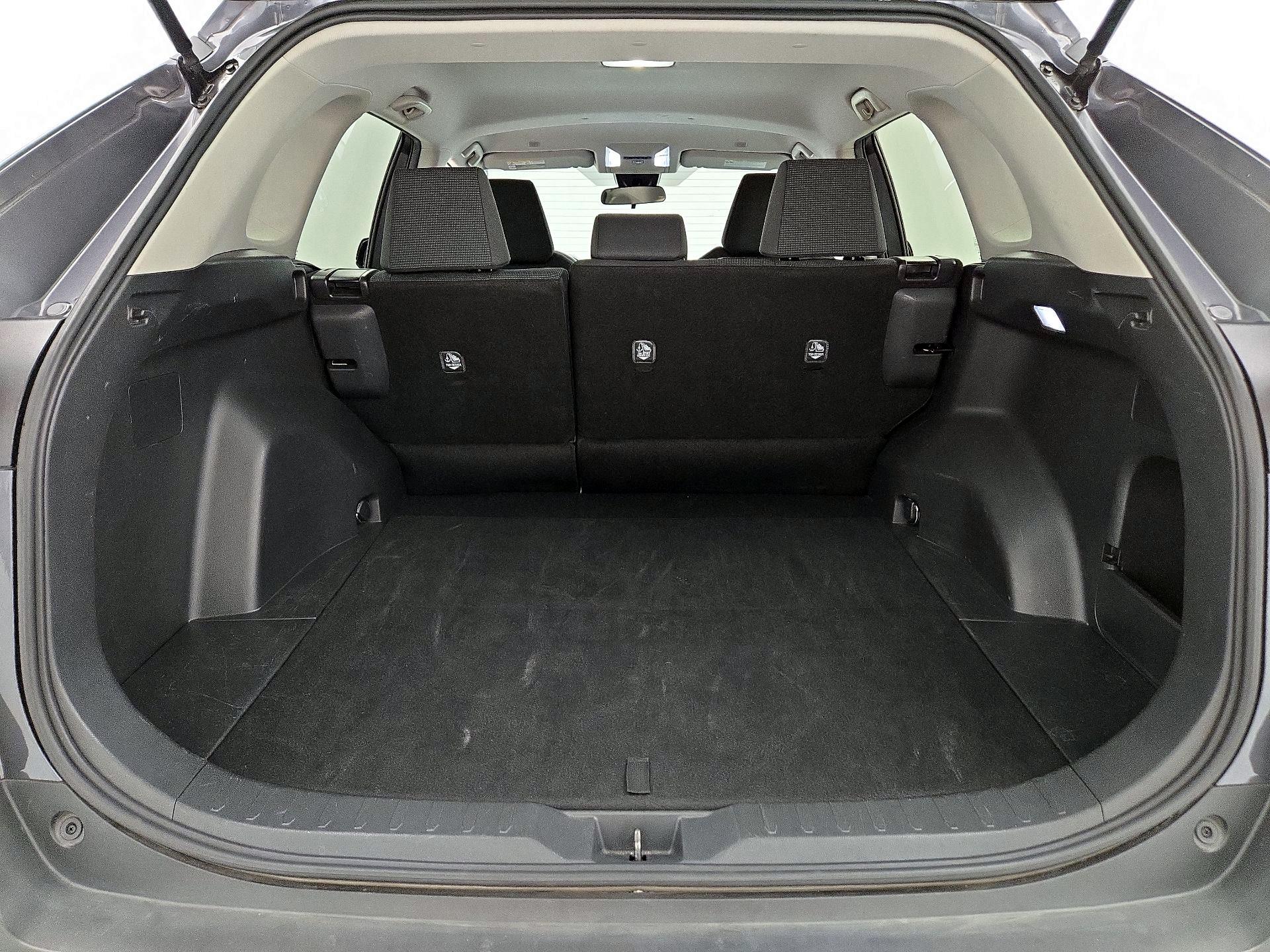 Thumbnail: 2024 Toyota RAV4 - 20