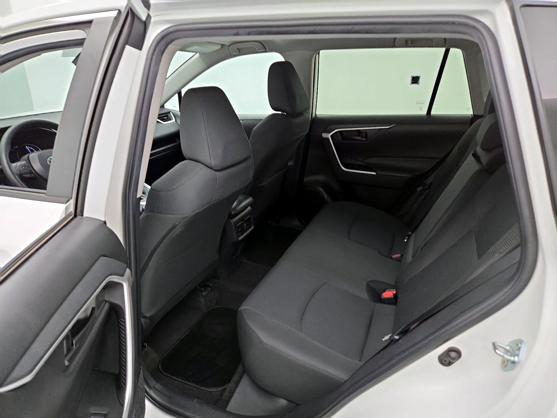 Thumbnail: 2024 Toyota RAV4 - 19