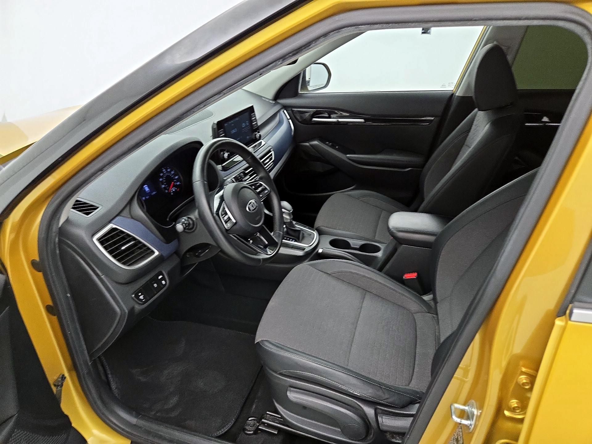 Thumbnail: 2021 Kia Seltos - 11