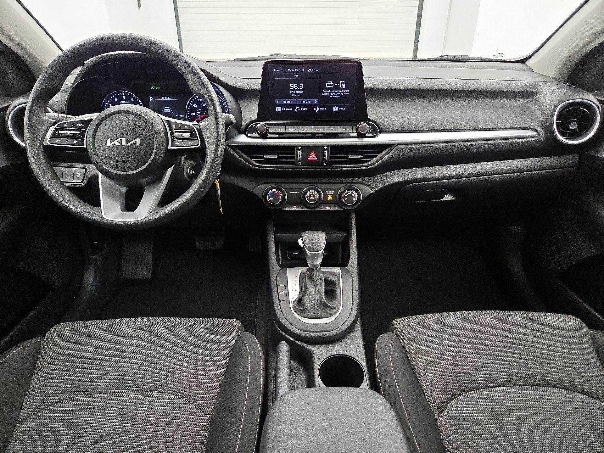 Thumbnail: 2024 Kia Forte - 9