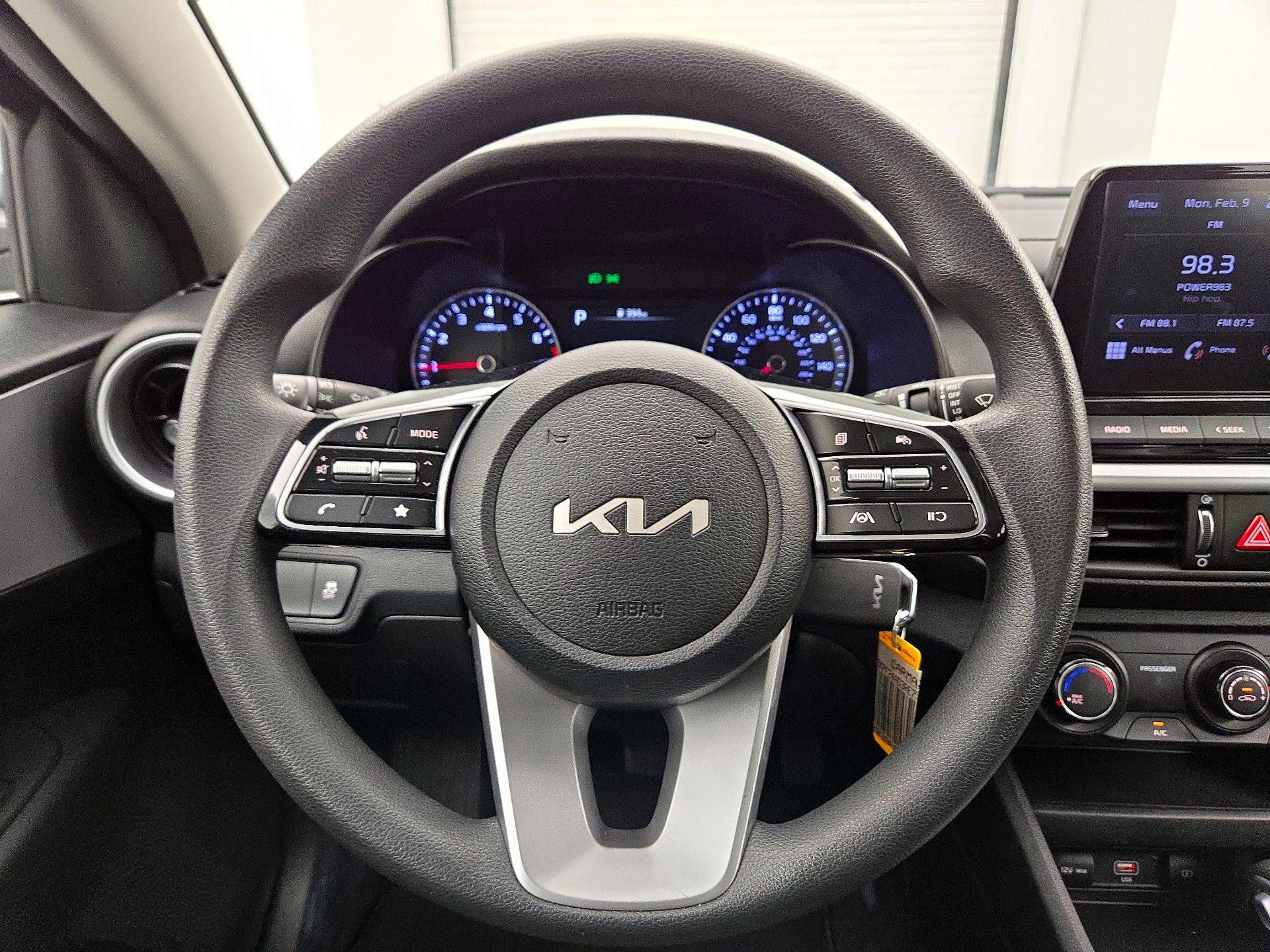 Thumbnail: 2024 Kia Forte - 10