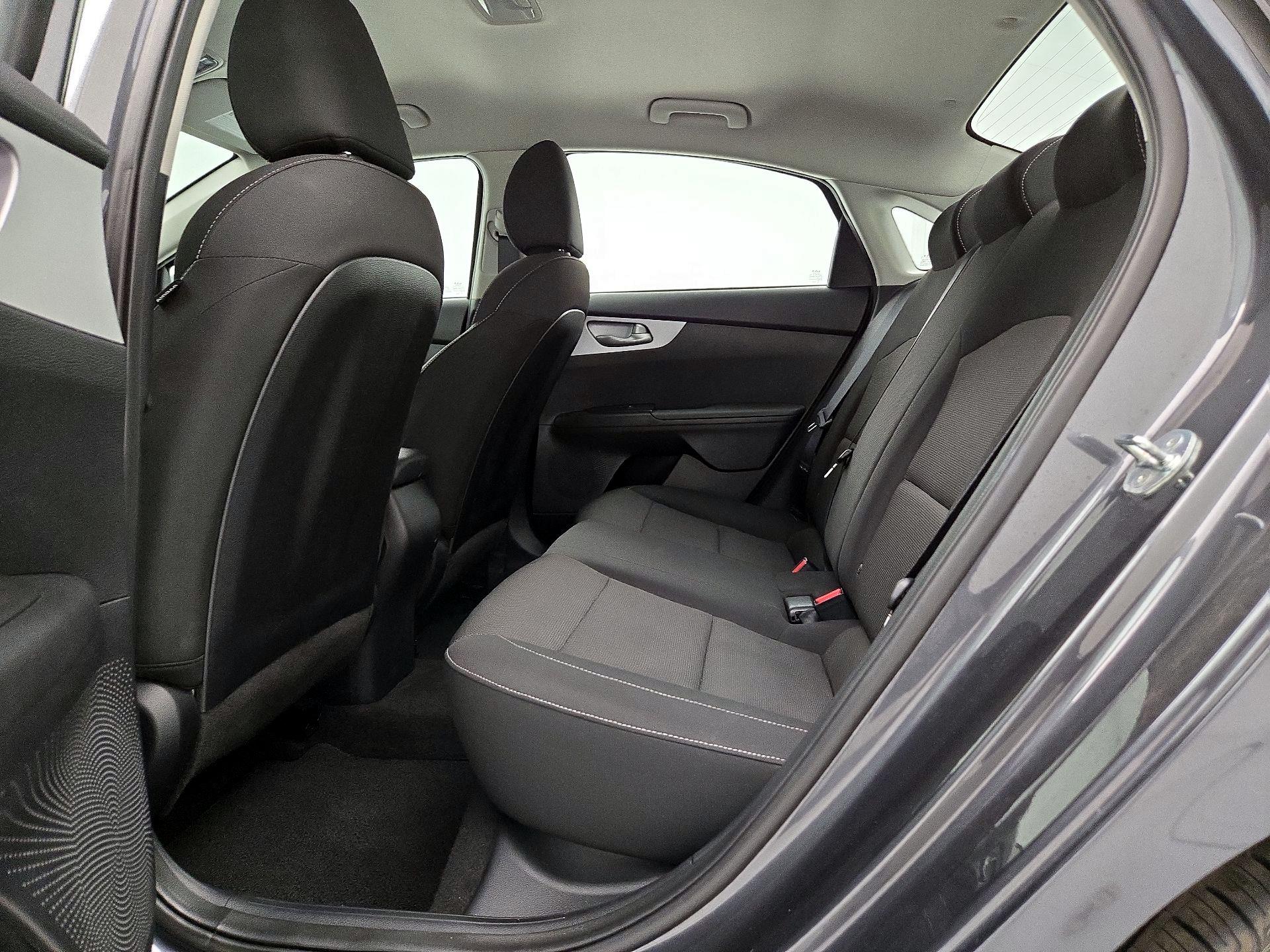 Thumbnail: 2024 Kia Forte - 19