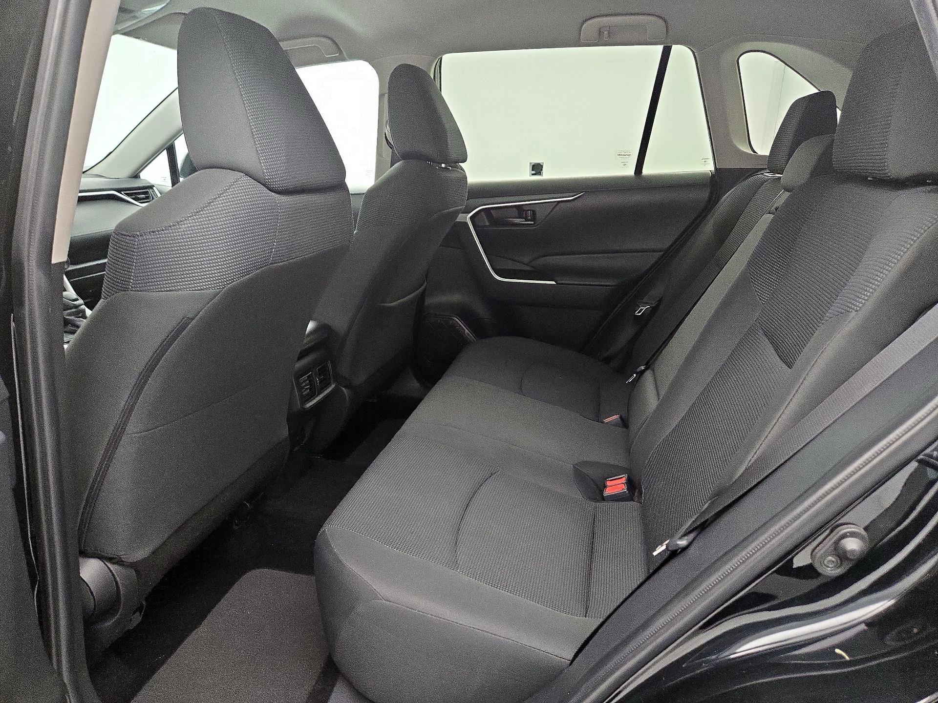 Thumbnail: 2024 Toyota RAV4 - 19