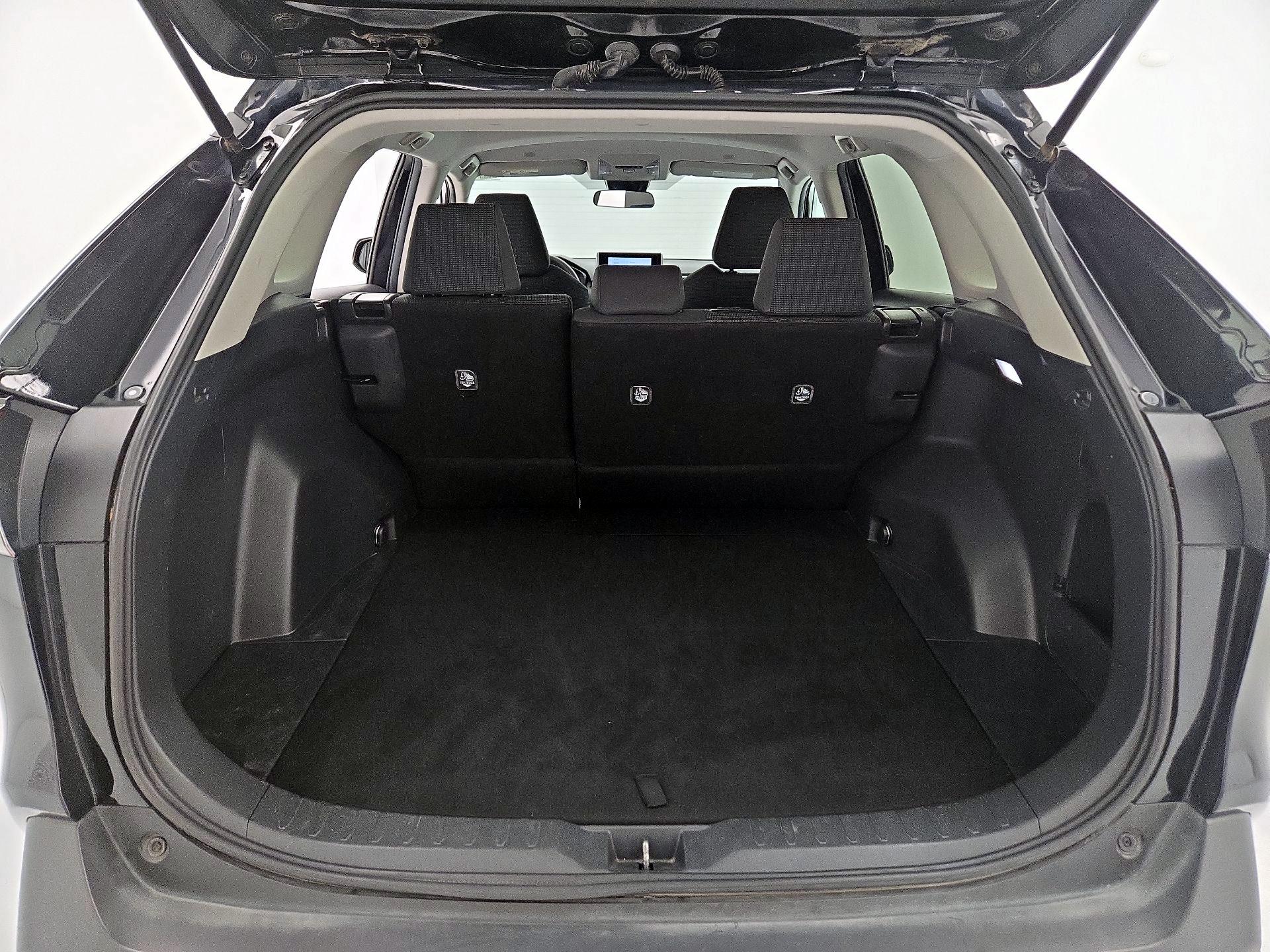 Thumbnail: 2024 Toyota RAV4 - 20