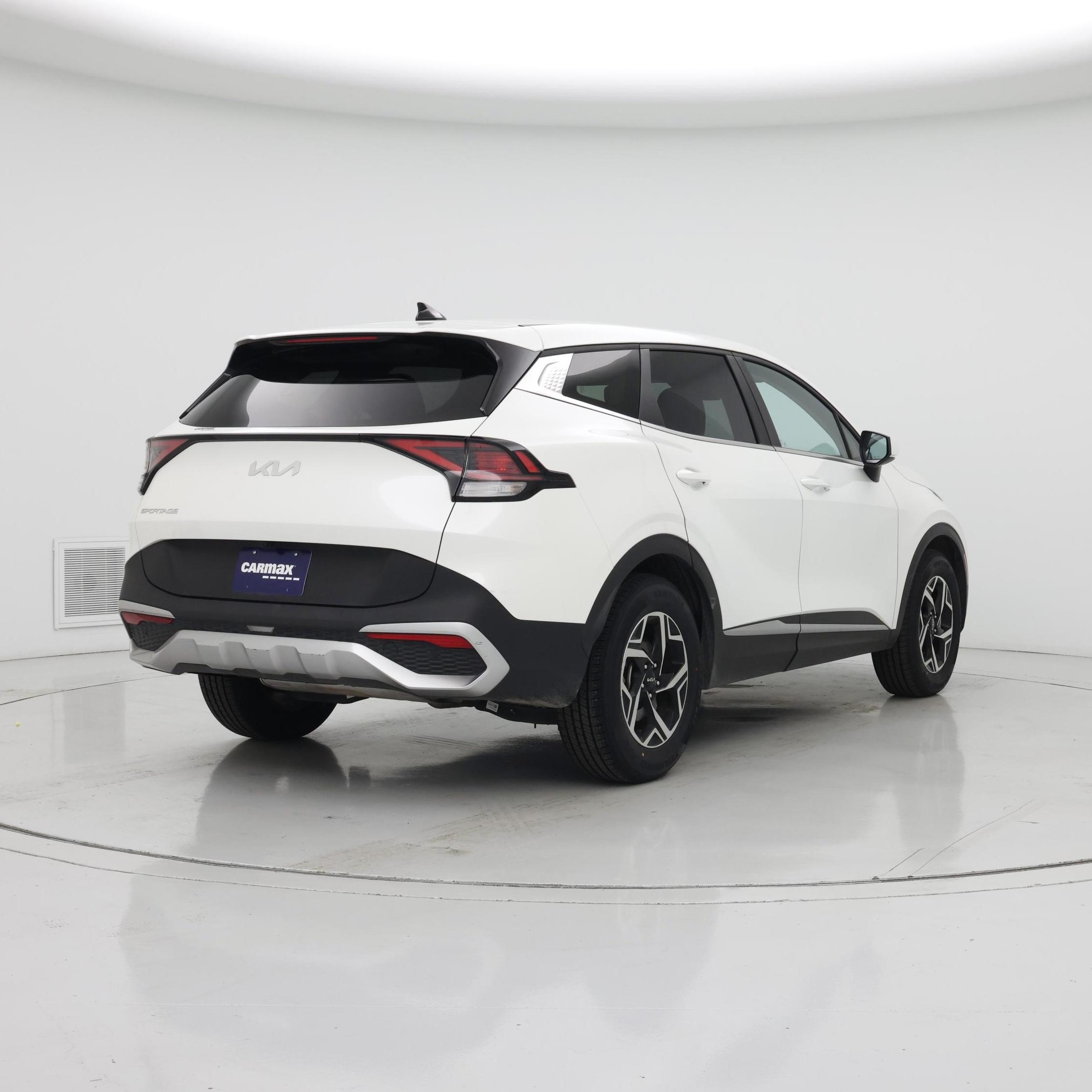 Thumbnail: 2024 Kia Sportage - 8