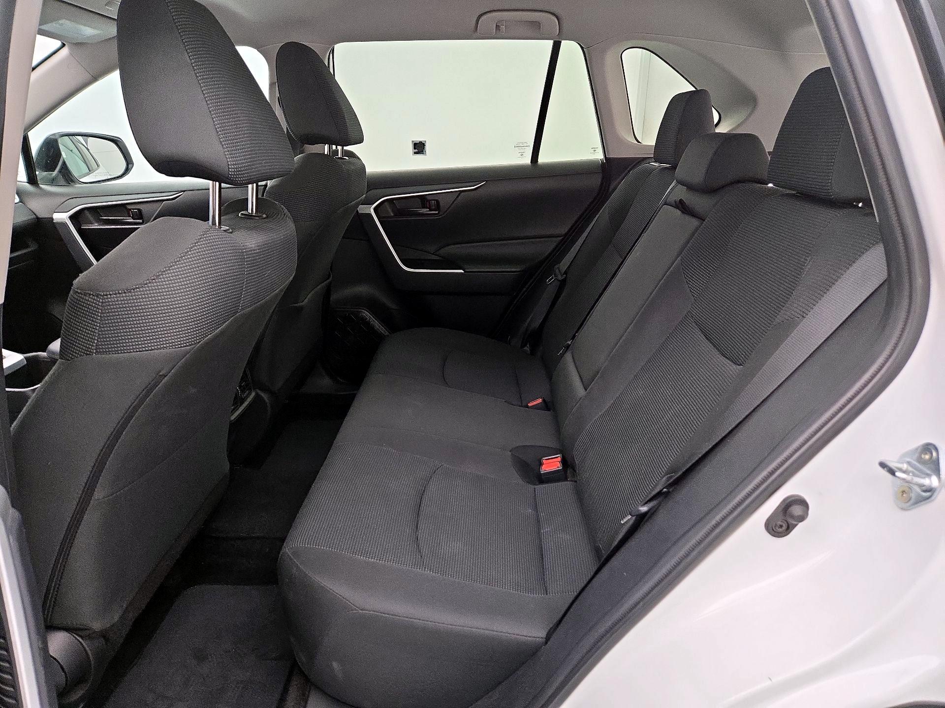 Thumbnail: 2024 Toyota RAV4 - 19