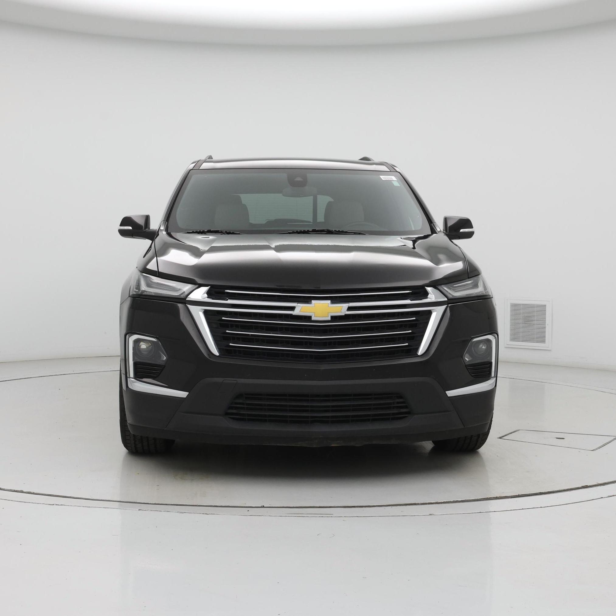 Thumbnail: 2023 Chevrolet Traverse - 5
