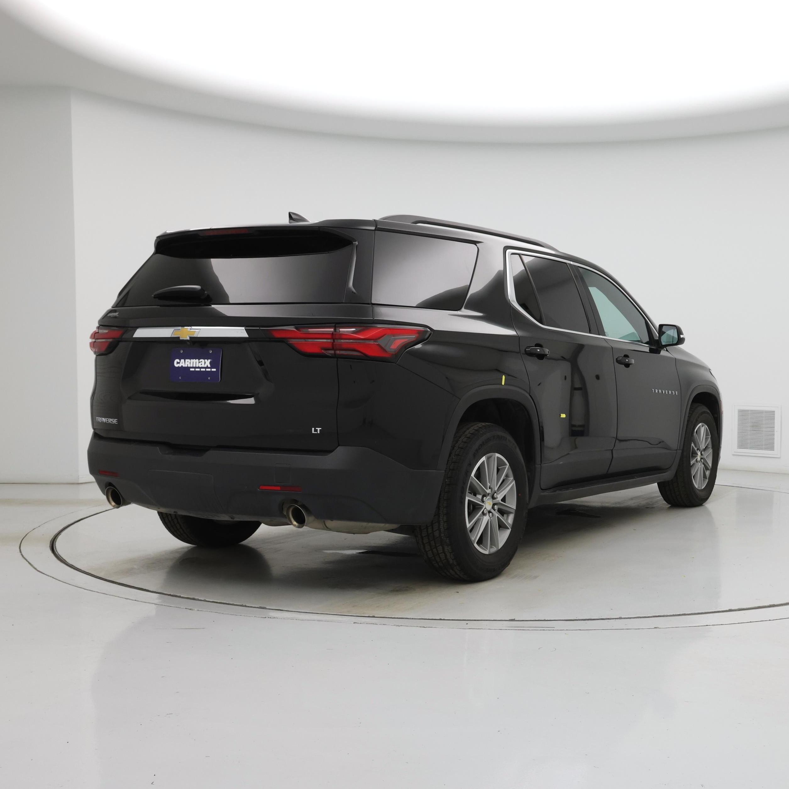 Thumbnail: 2023 Chevrolet Traverse - 8