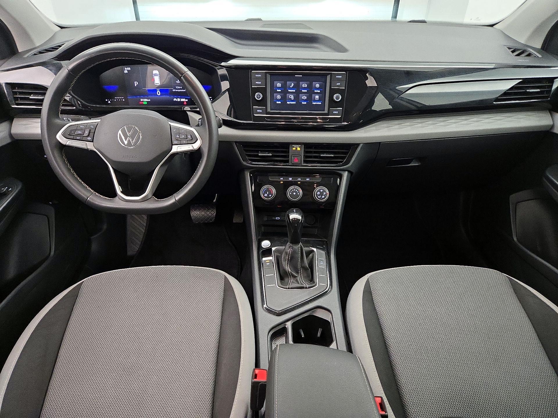 Thumbnail: 2023 Volkswagen Taos - 9