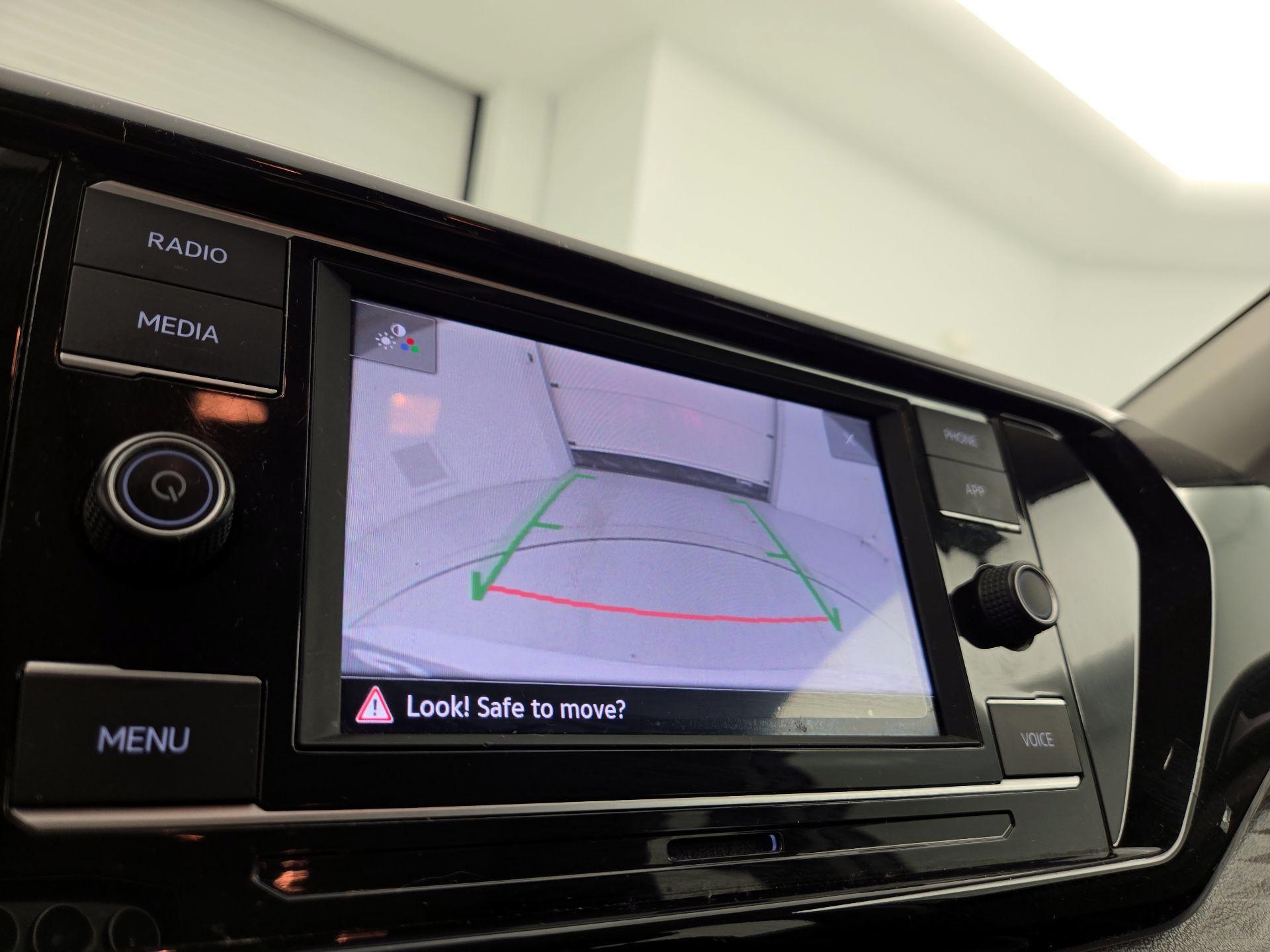 Thumbnail: 2023 Volkswagen Taos - 14