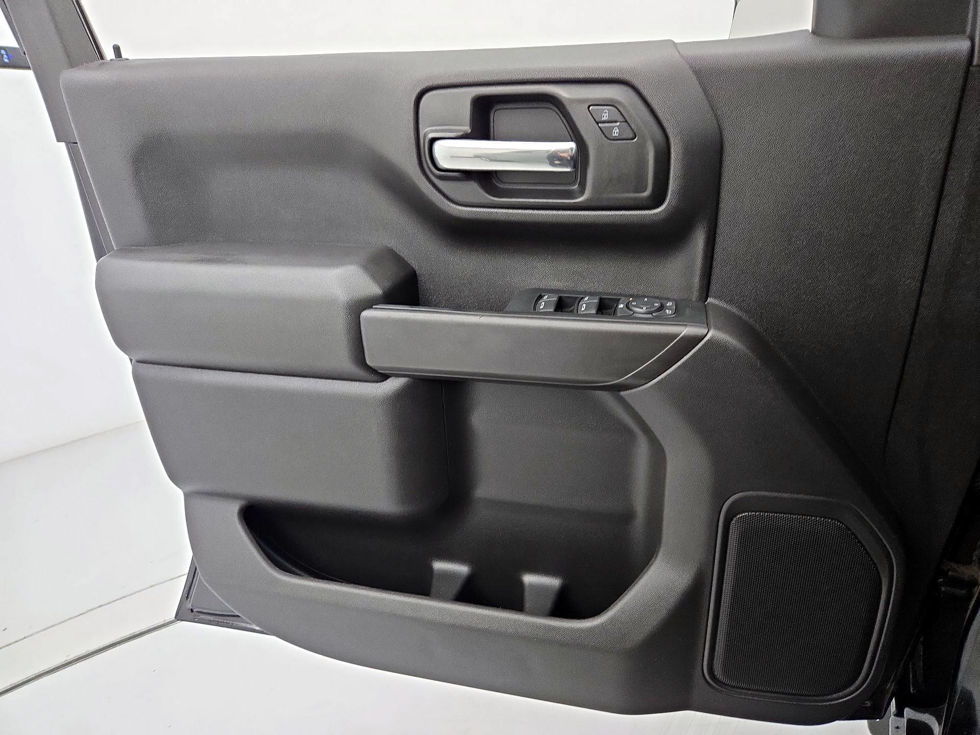 Thumbnail: 2024 Chevrolet Silverado 1500 - 12