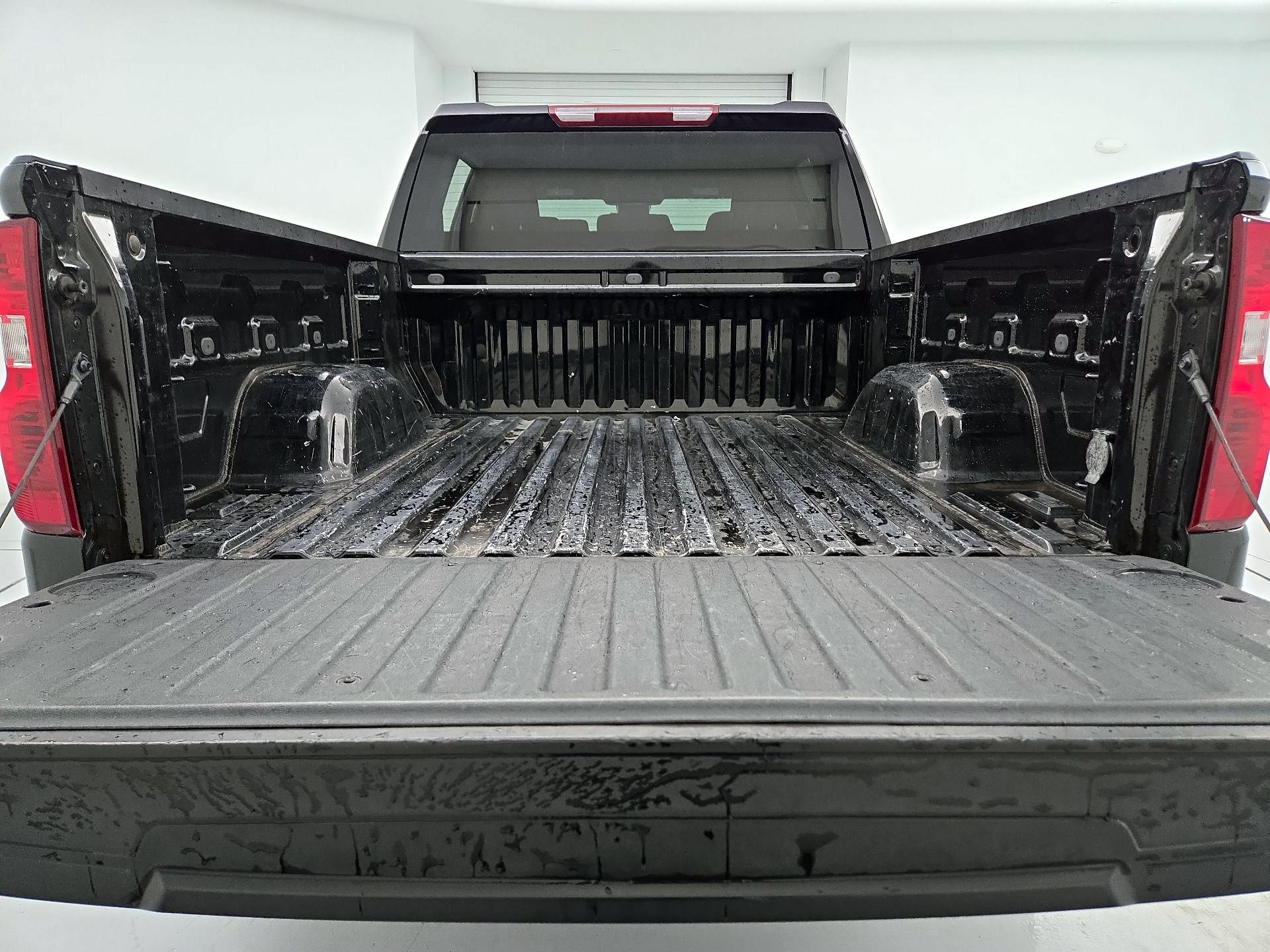 Thumbnail: 2024 Chevrolet Silverado 1500 - 20