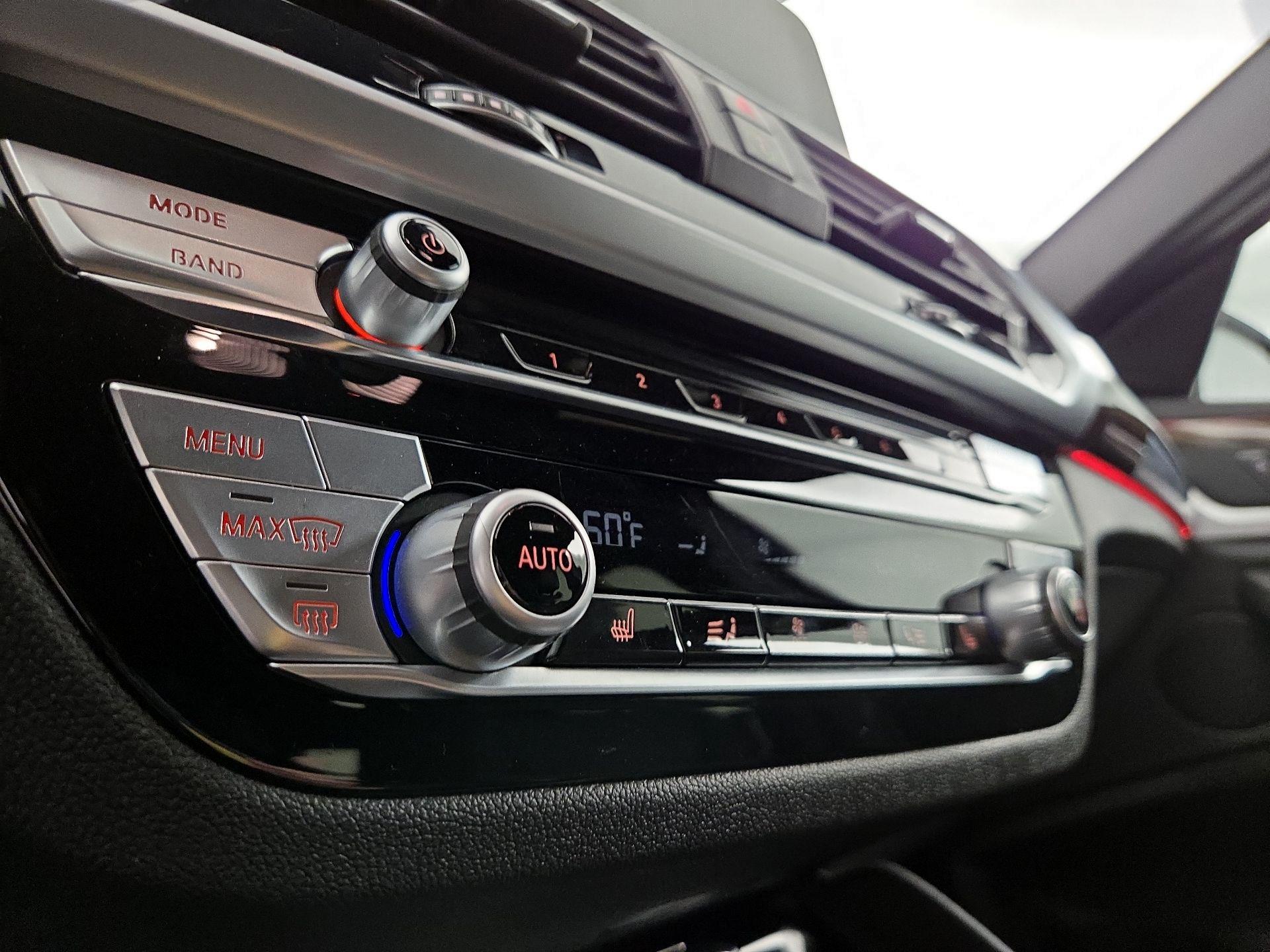 Thumbnail: 2020 BMW X4 - 17