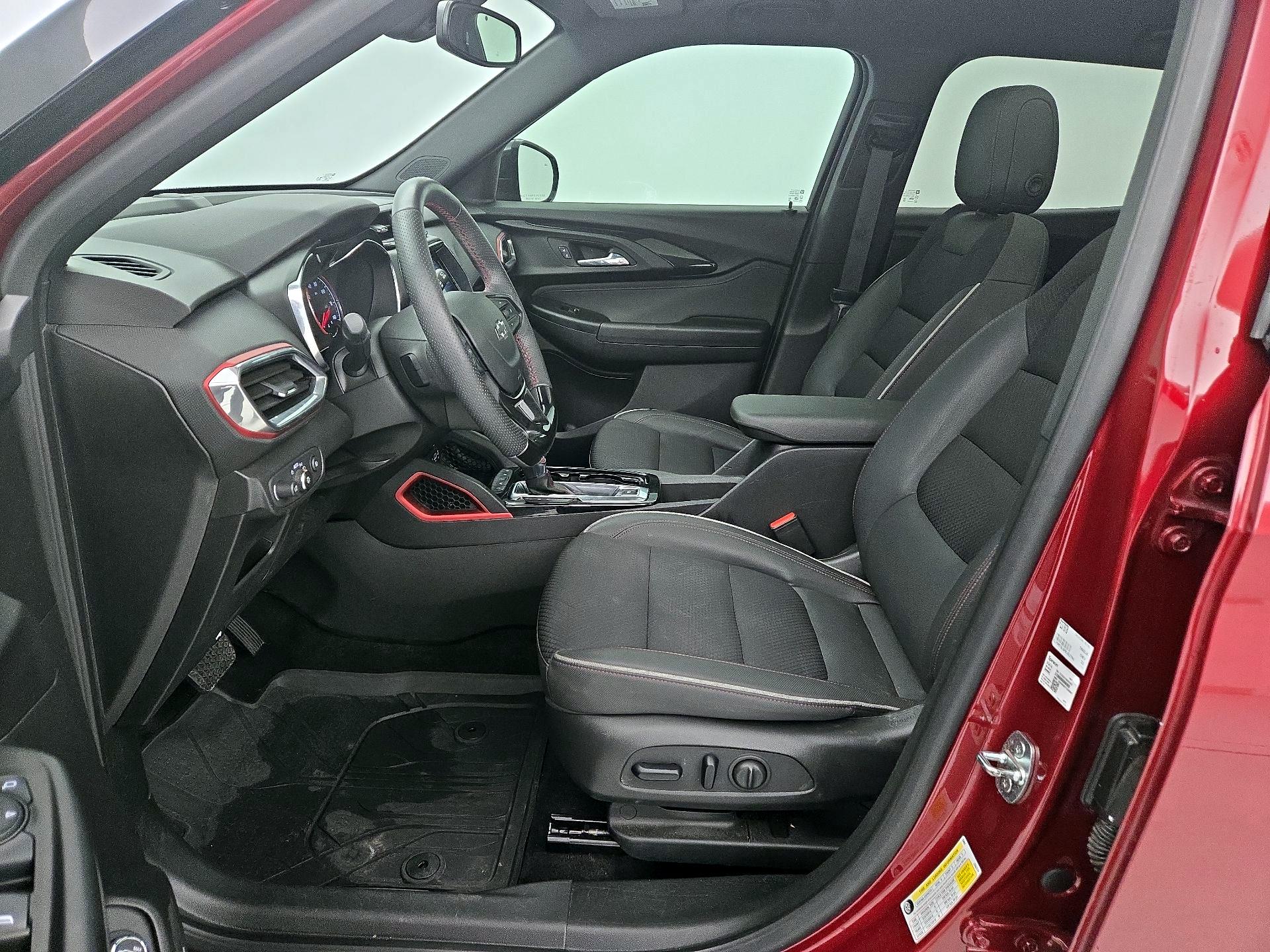 Thumbnail: 2023 Chevrolet TrailBlazer - 11