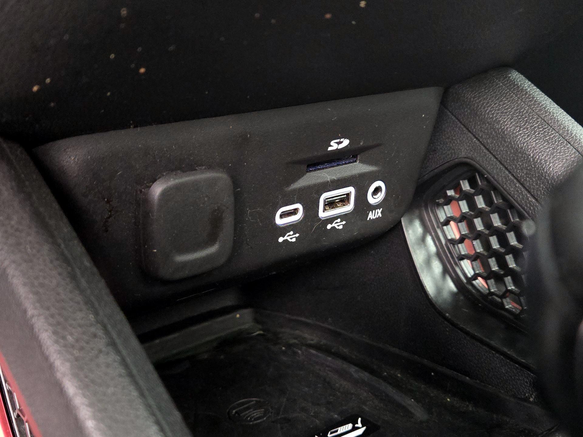 Thumbnail: 2023 Chevrolet TrailBlazer - 18