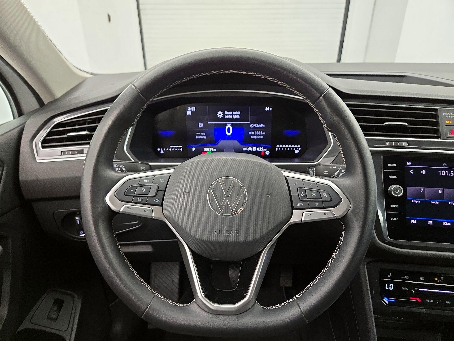 Thumbnail: 2024 Volkswagen Tiguan - 10