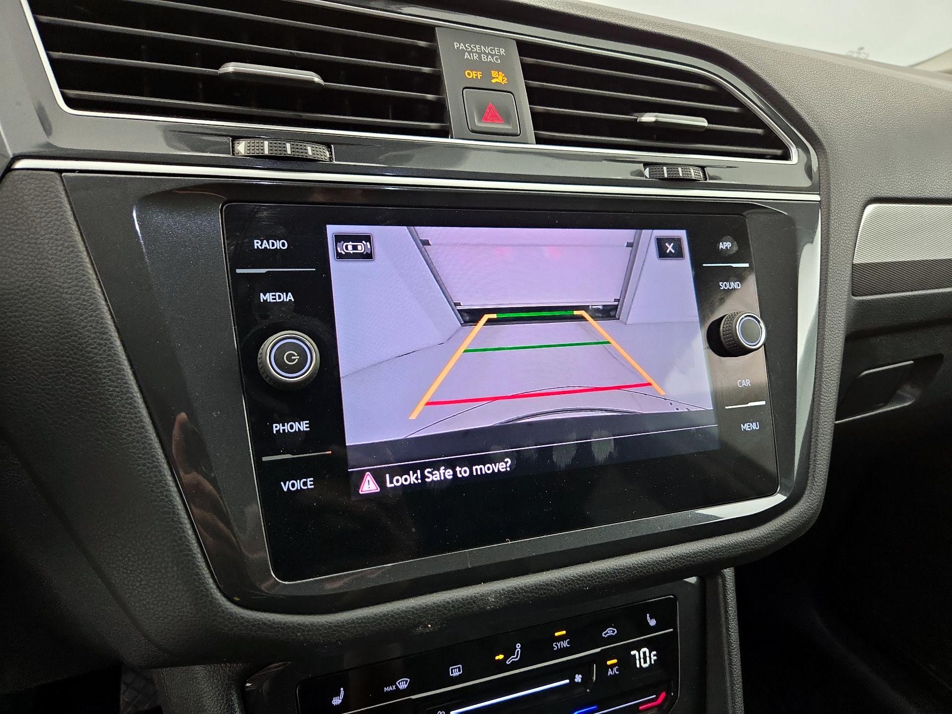 Thumbnail: 2024 Volkswagen Tiguan - 14