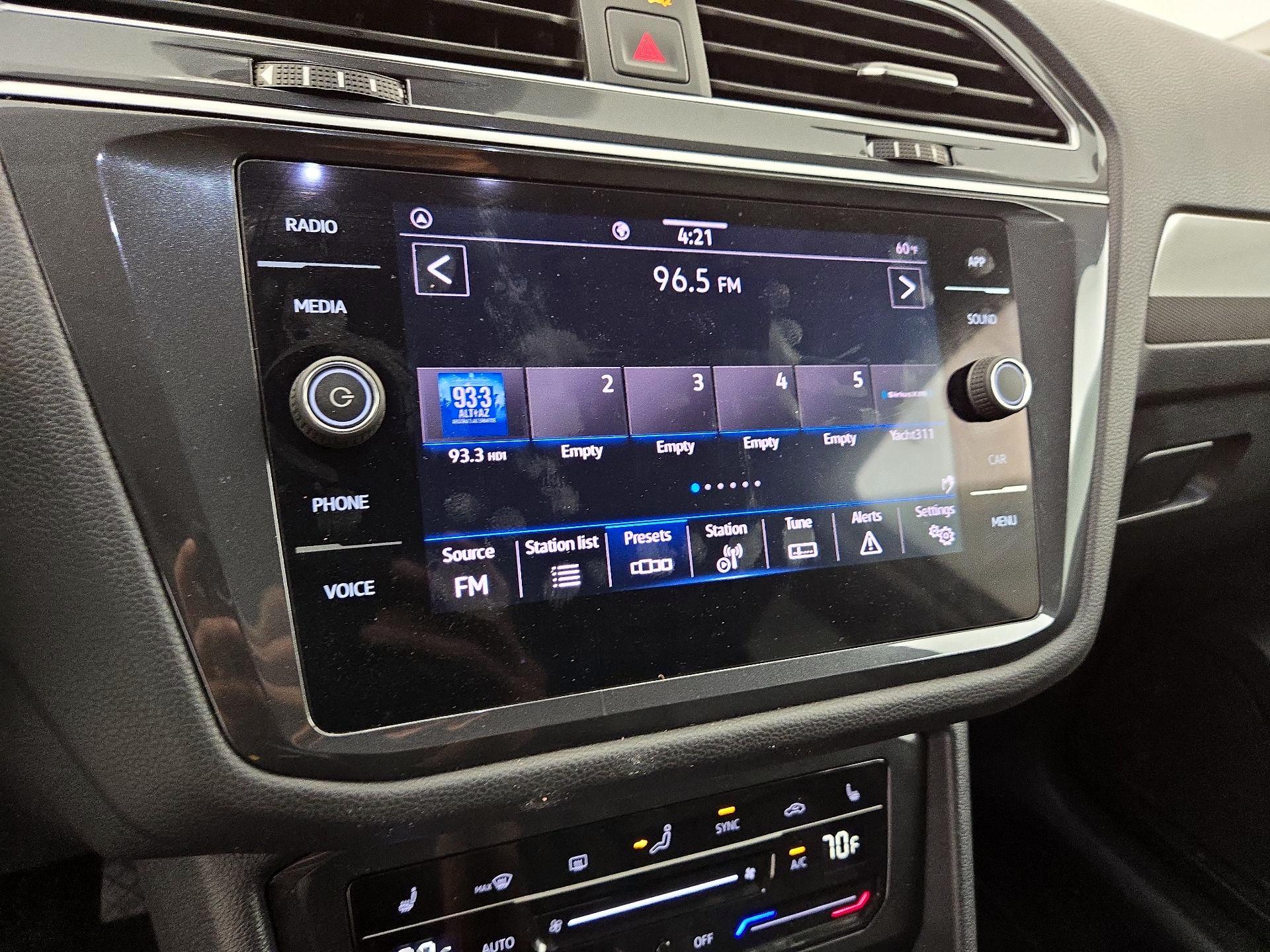 Thumbnail: 2024 Volkswagen Tiguan - 15