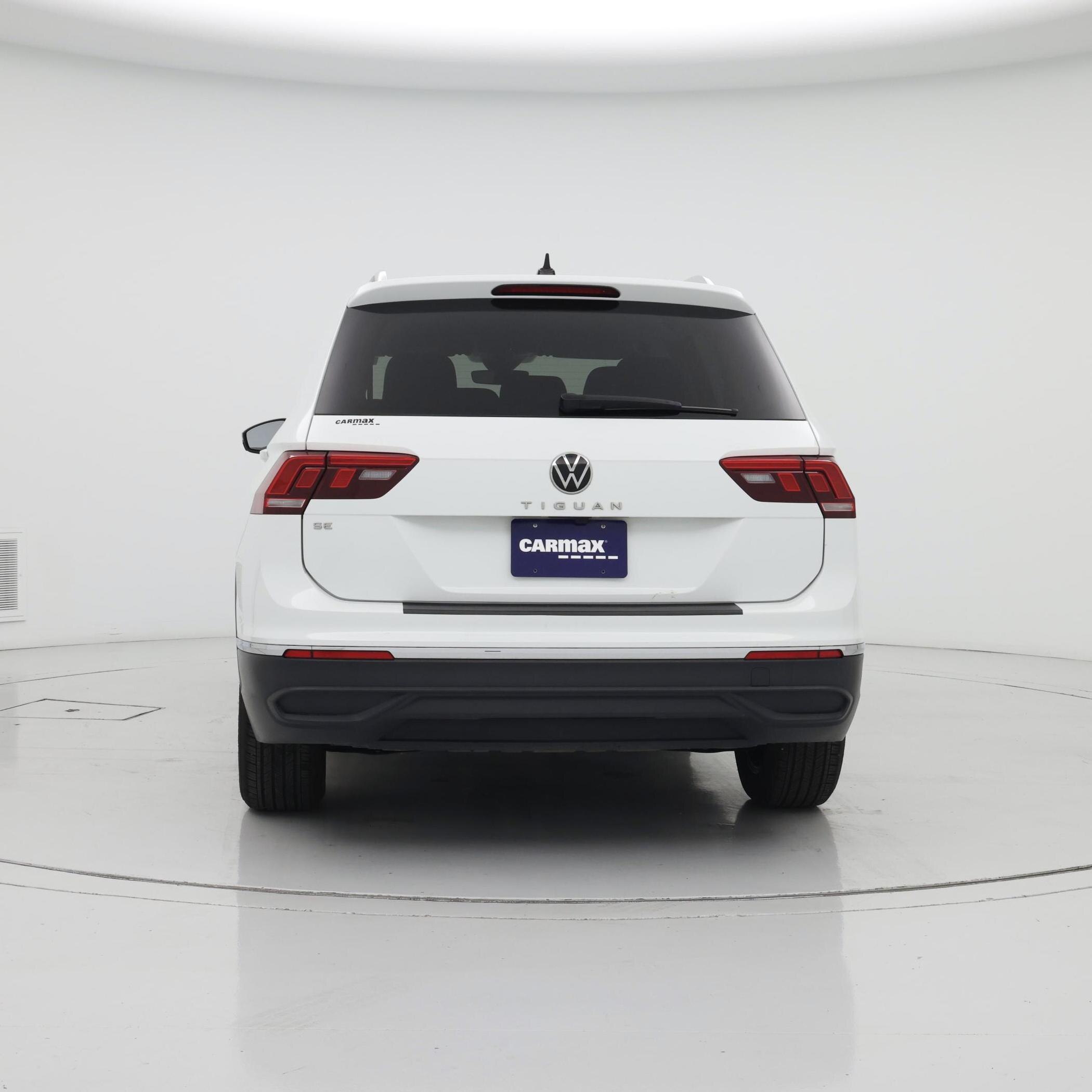 Thumbnail: 2024 Volkswagen Tiguan - 6