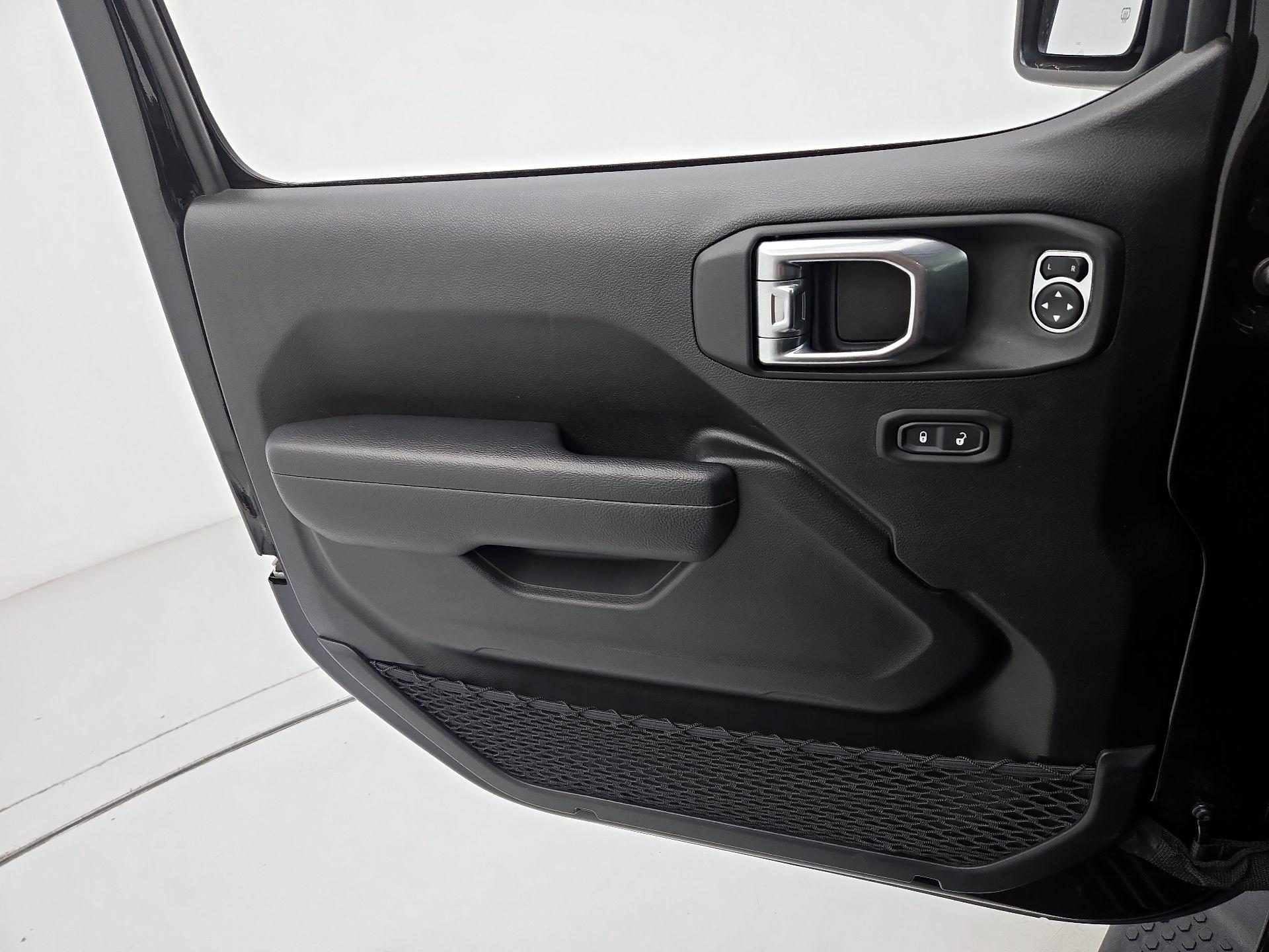 Thumbnail: 2023 Jeep Wrangler - 12