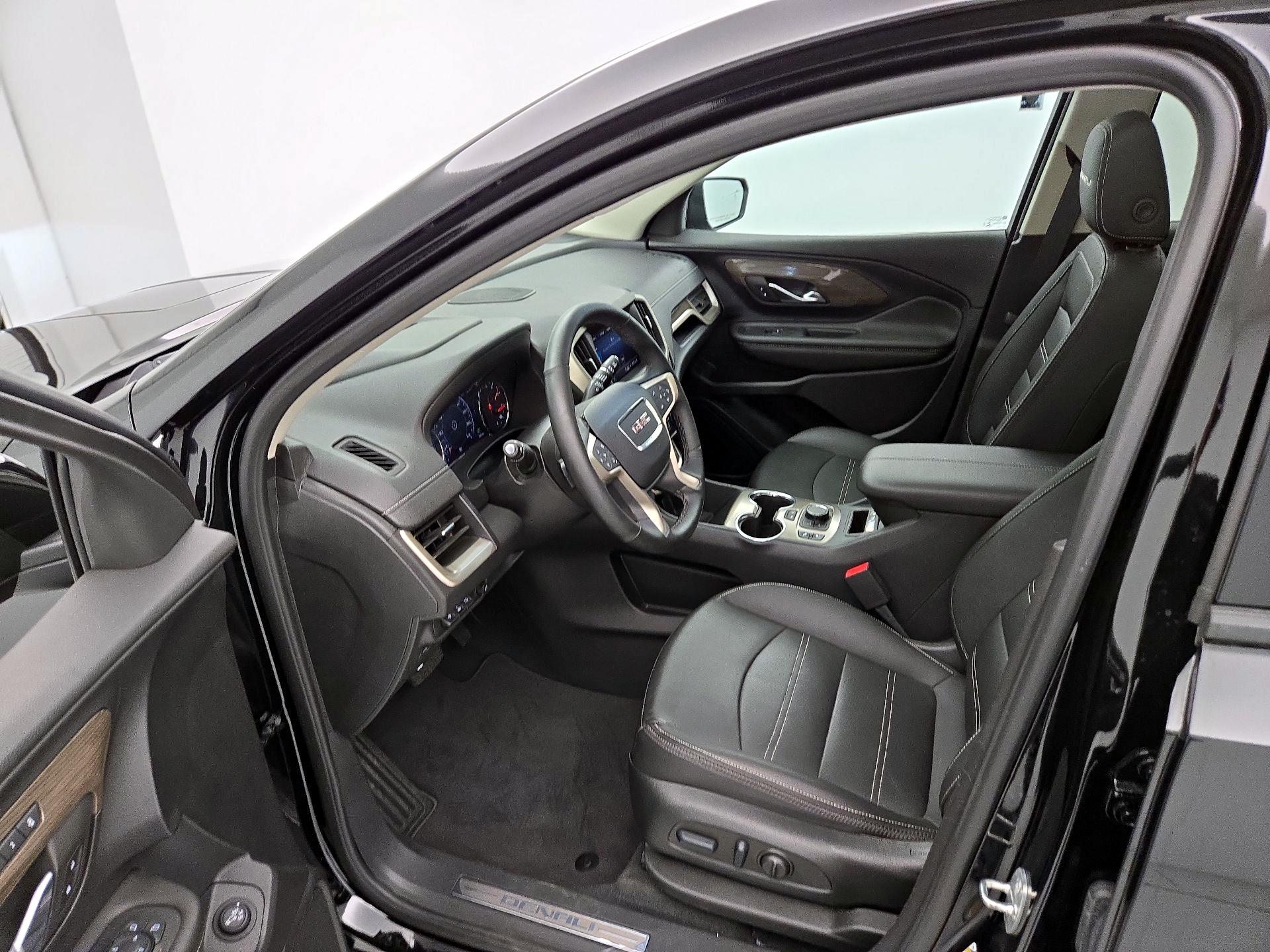 Thumbnail: 2023 GMC Terrain - 9