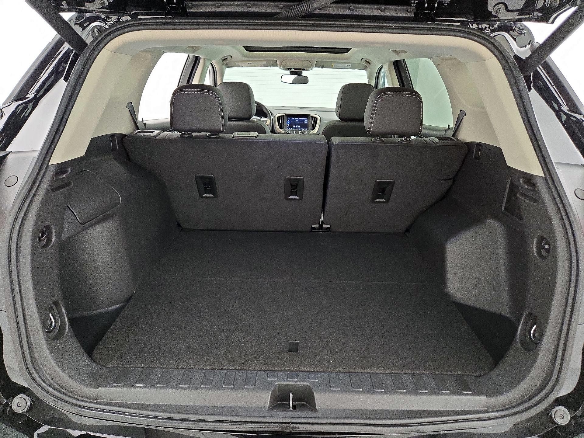 Thumbnail: 2023 GMC Terrain - 19