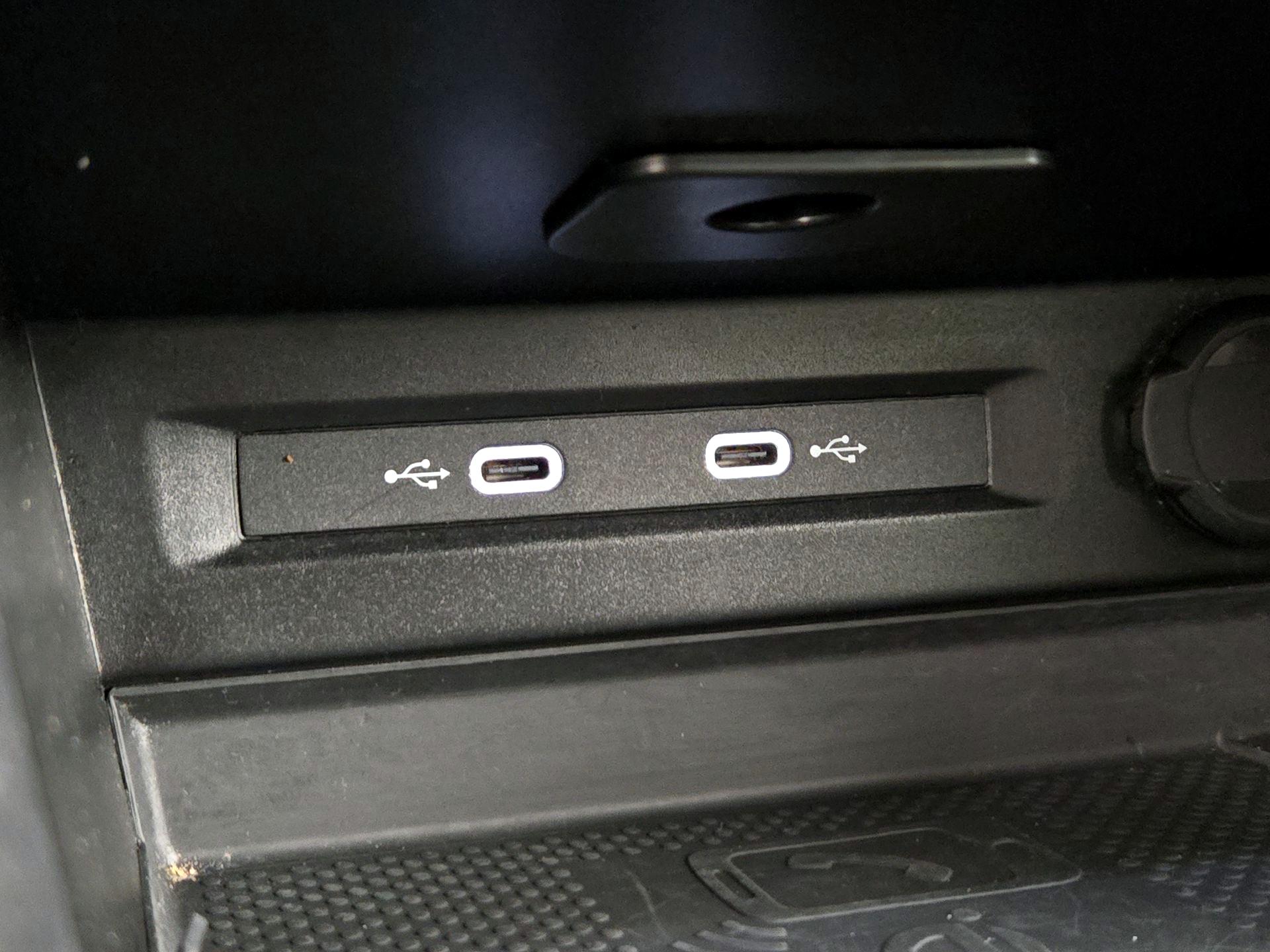 Thumbnail: 2024 Volkswagen Tiguan - 18