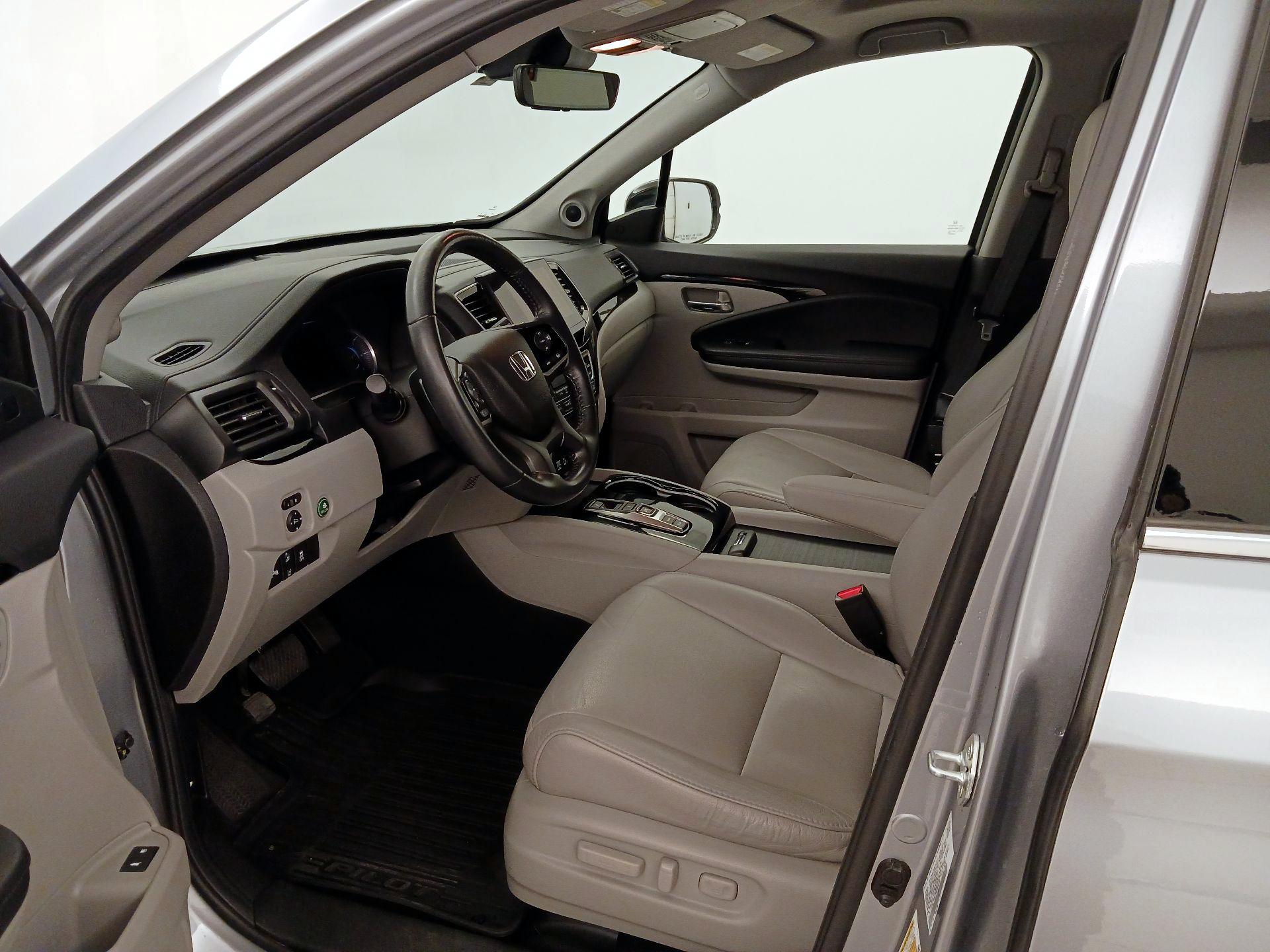 Thumbnail: 2021 Honda Pilot - 11