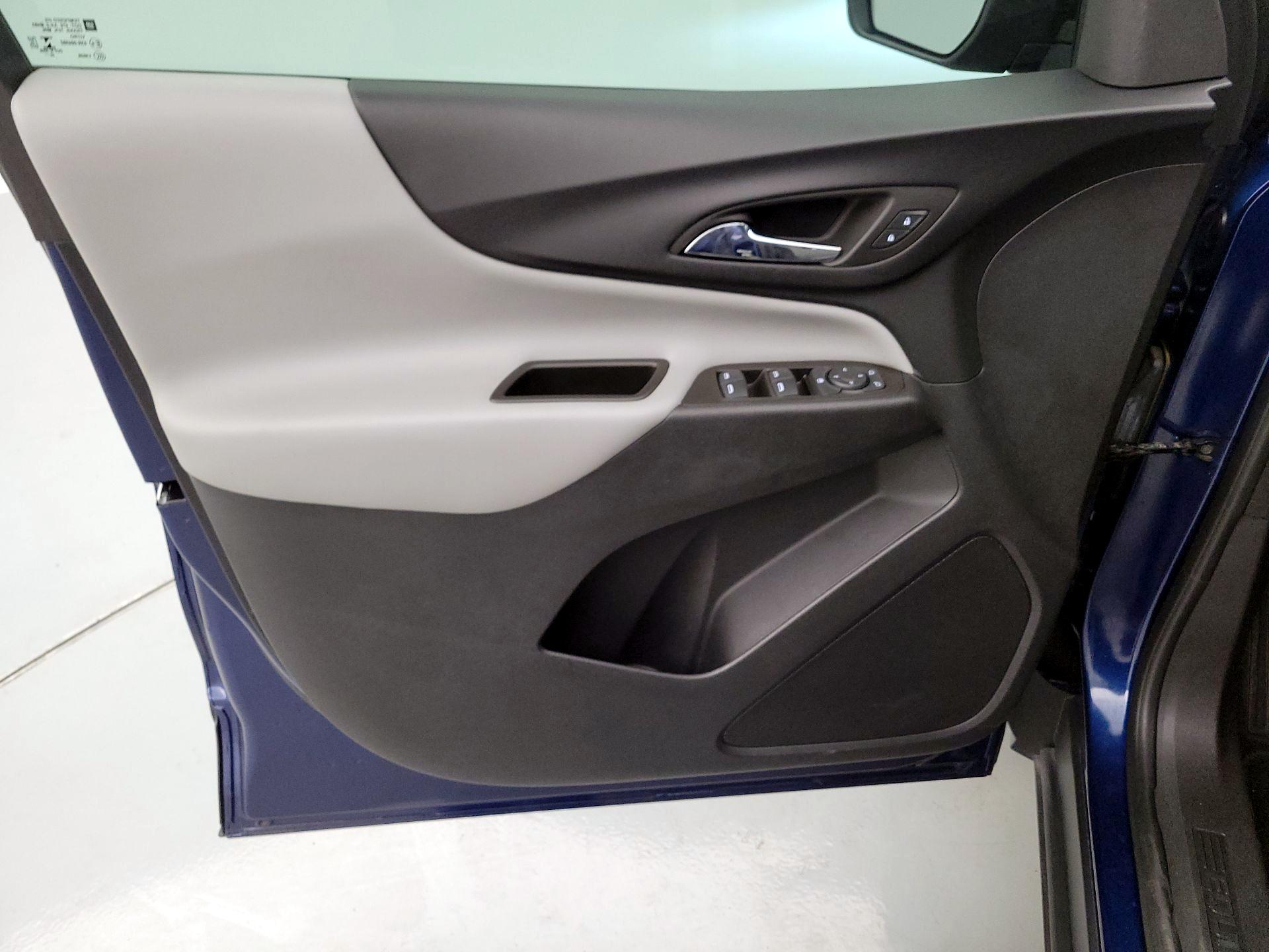 Thumbnail: 2023 Chevrolet Equinox - 12