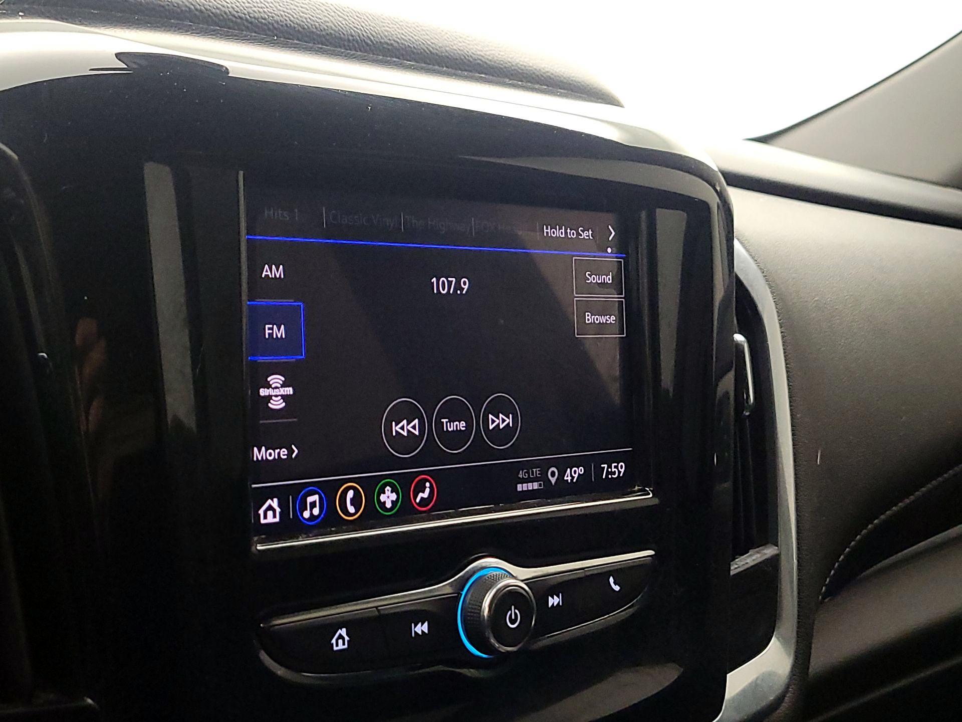 Thumbnail: 2022 Chevrolet Traverse - 15