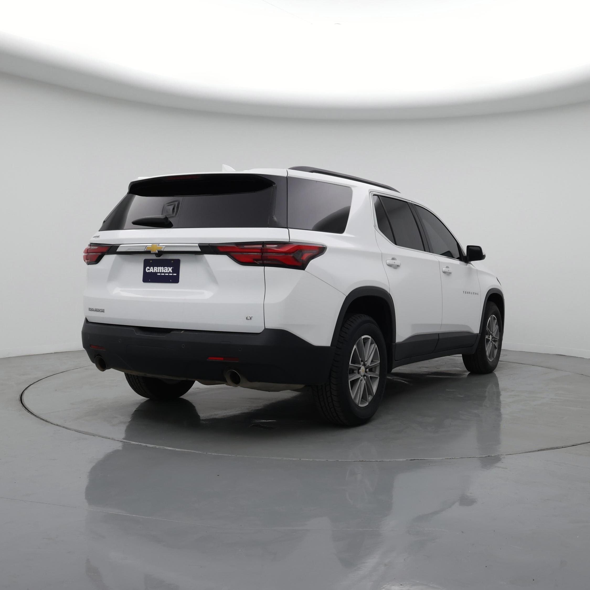 Thumbnail: 2022 Chevrolet Traverse - 8
