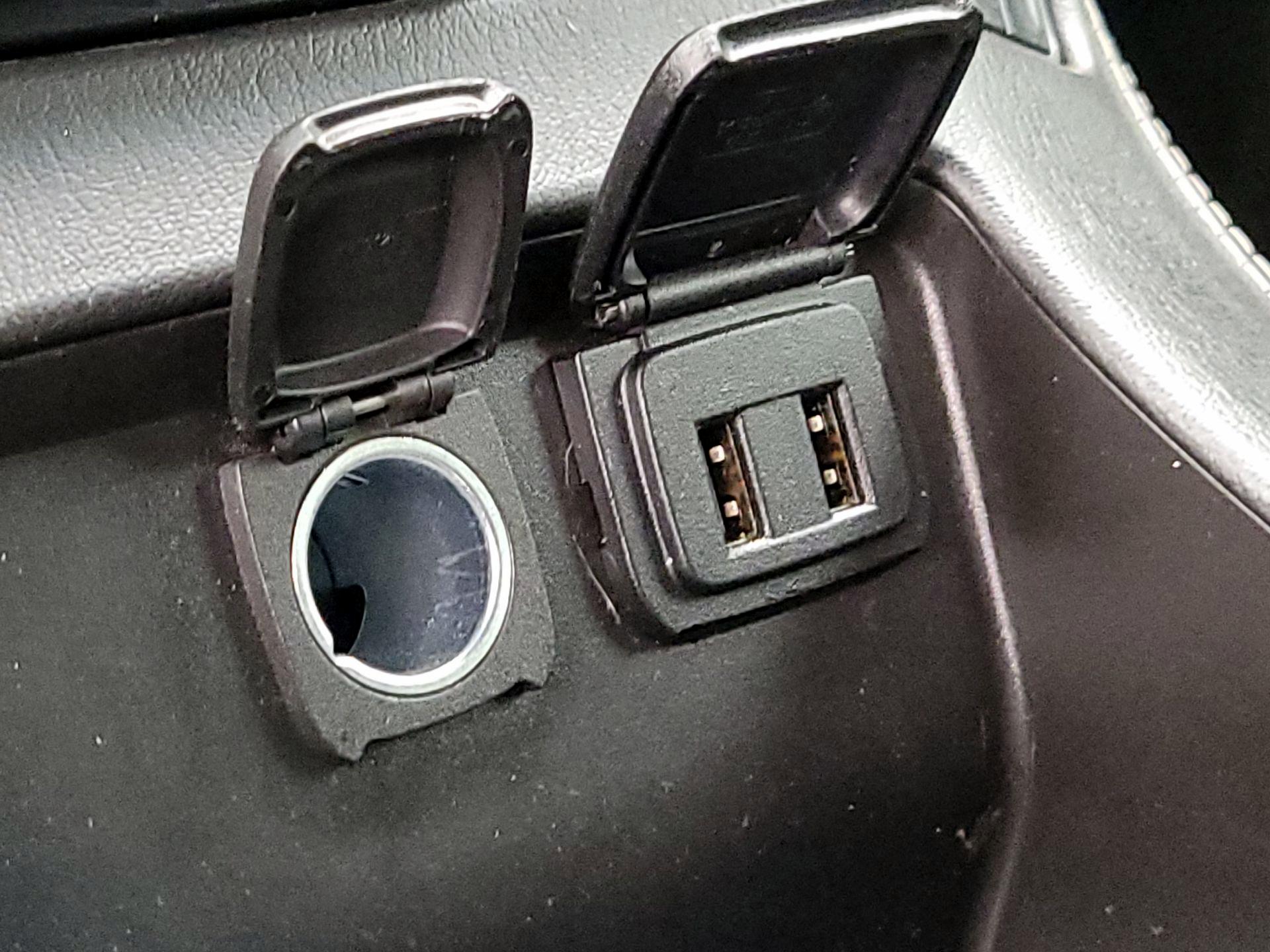 Thumbnail: 2017 Chevrolet Tahoe - 18