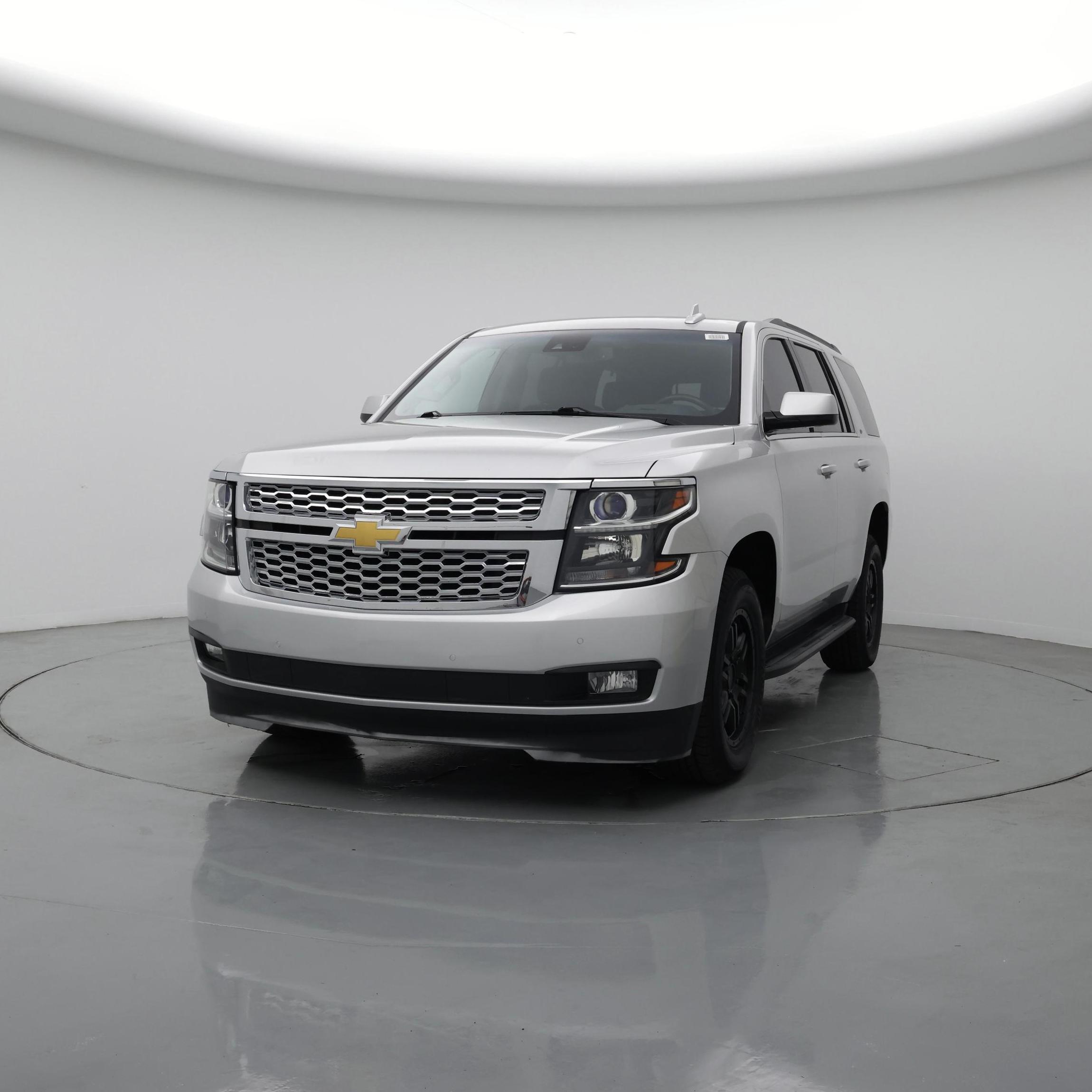 Thumbnail: 2017 Chevrolet Tahoe - 4