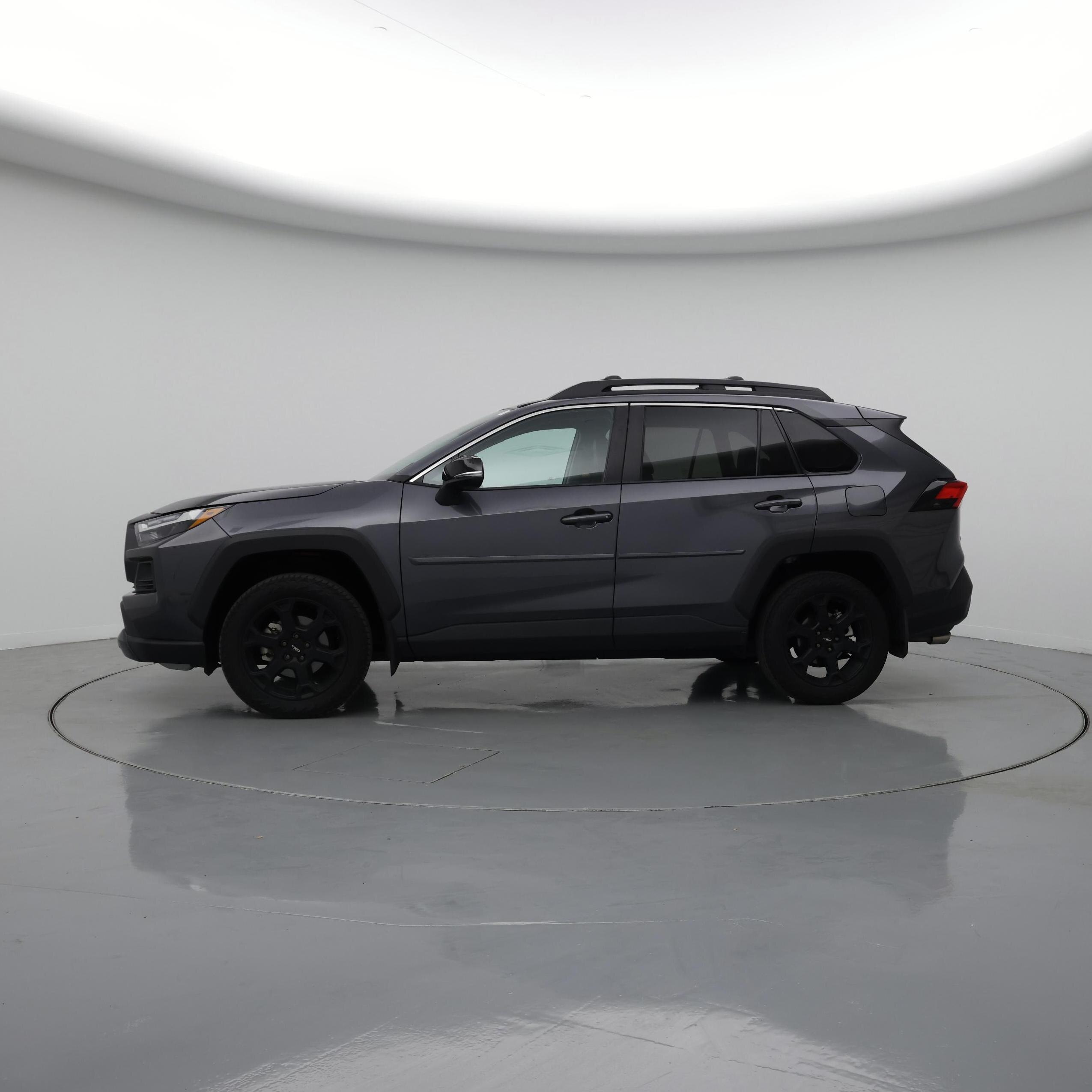 Thumbnail: 2022 Toyota RAV4 - 3