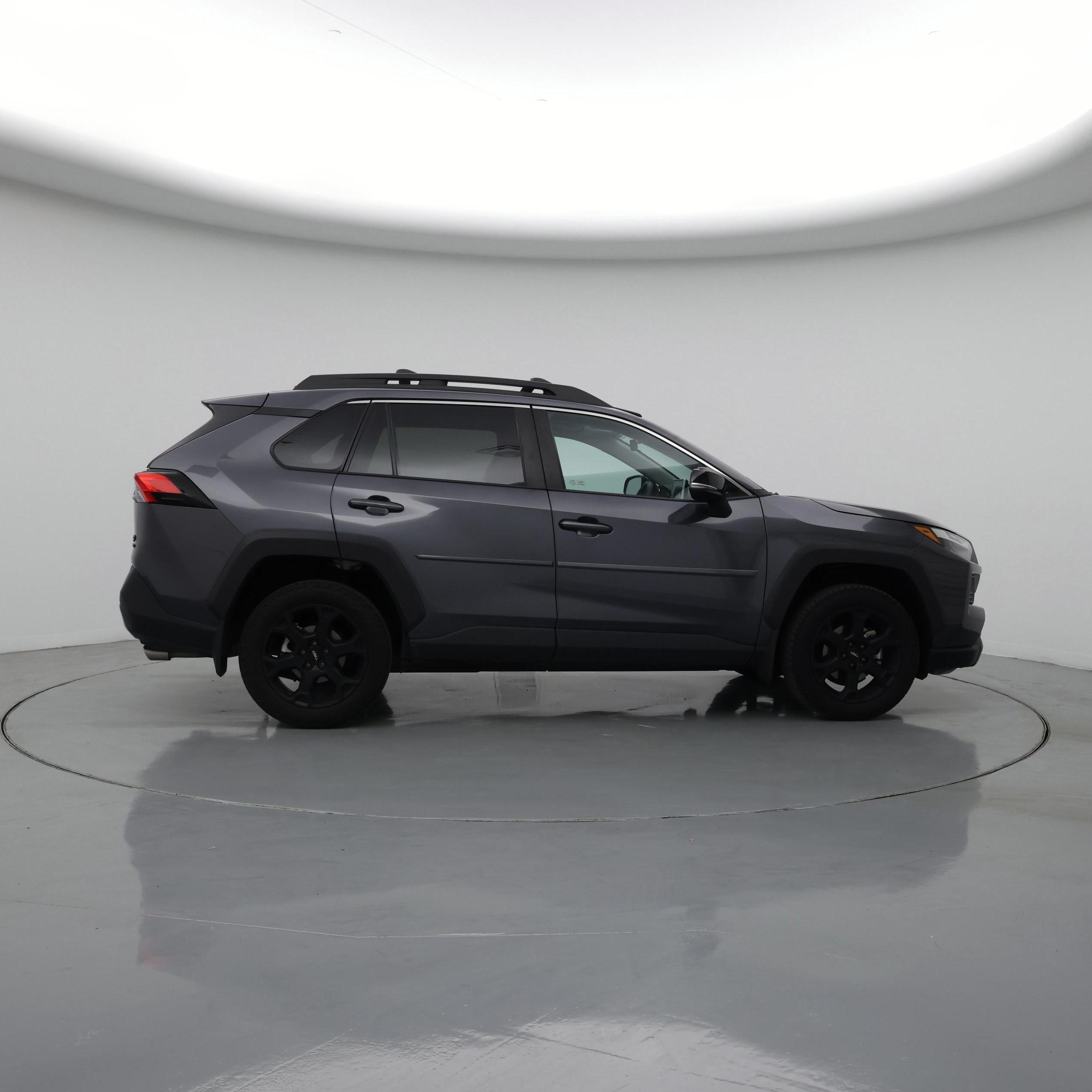 Thumbnail: 2022 Toyota RAV4 - 7
