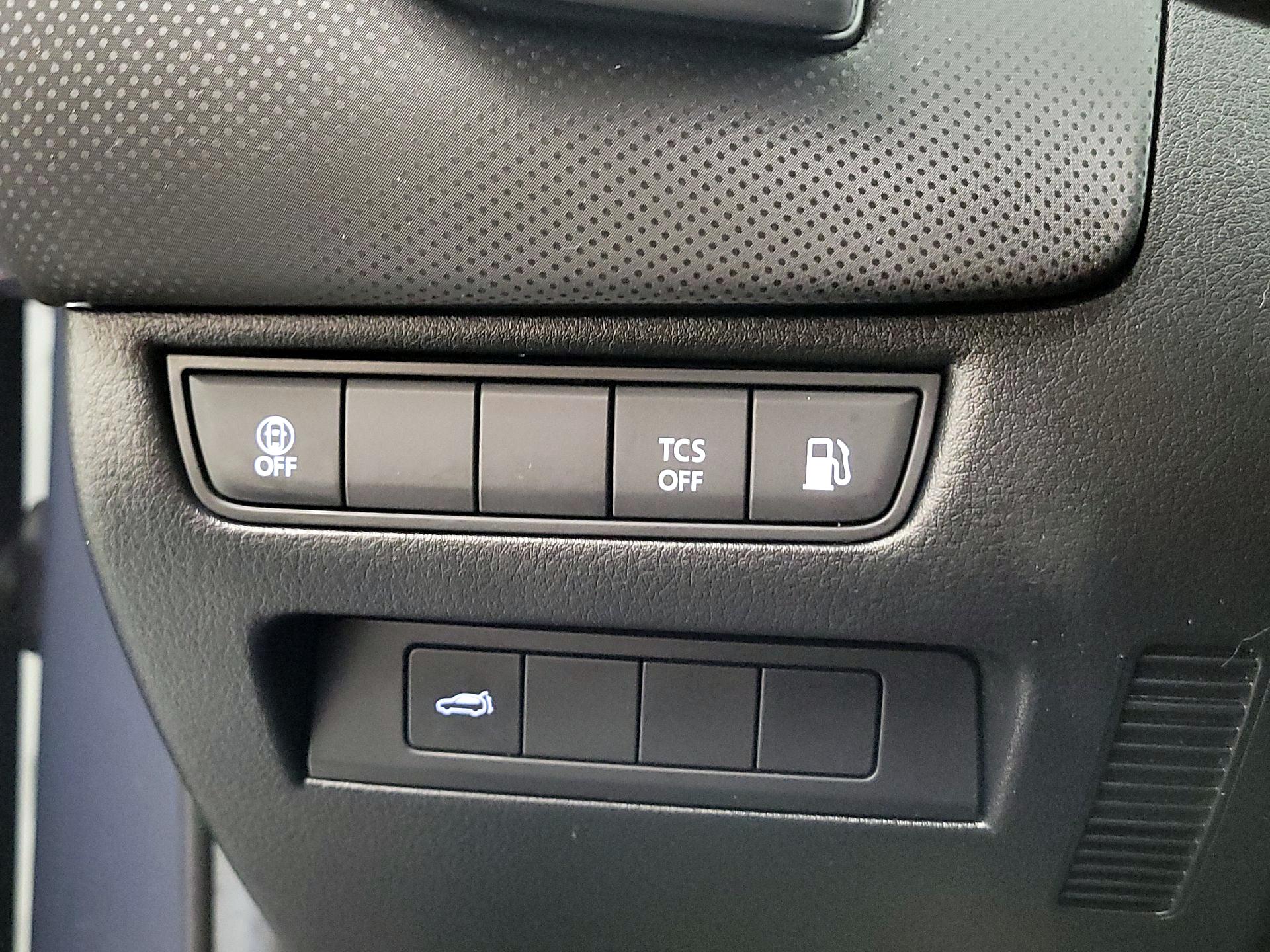 Thumbnail: 2025 Mazda CX-50 - 11